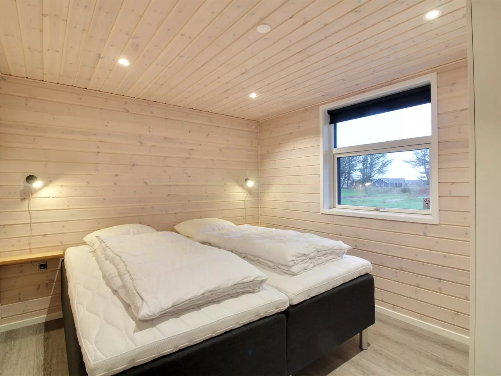 "Amitola" - 700m from the sea-Inside