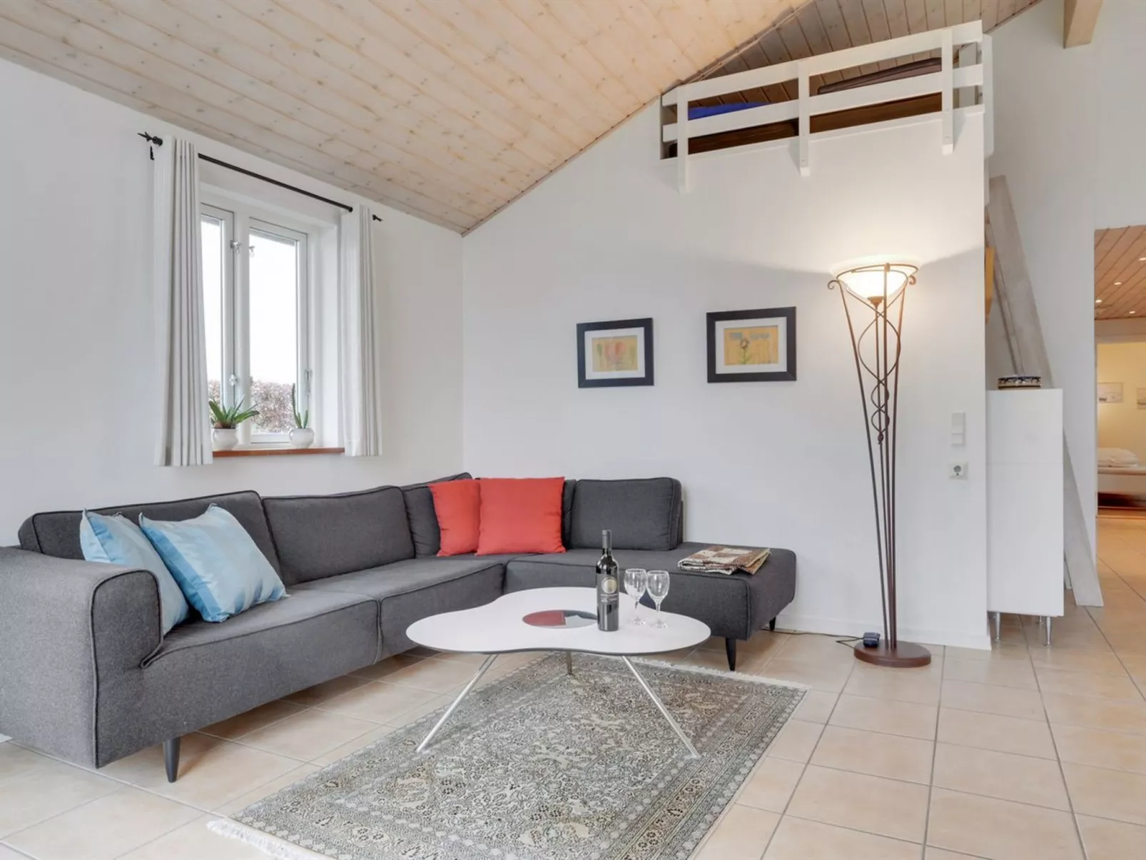 "Annesophie" - 300m to the fjord-Inside