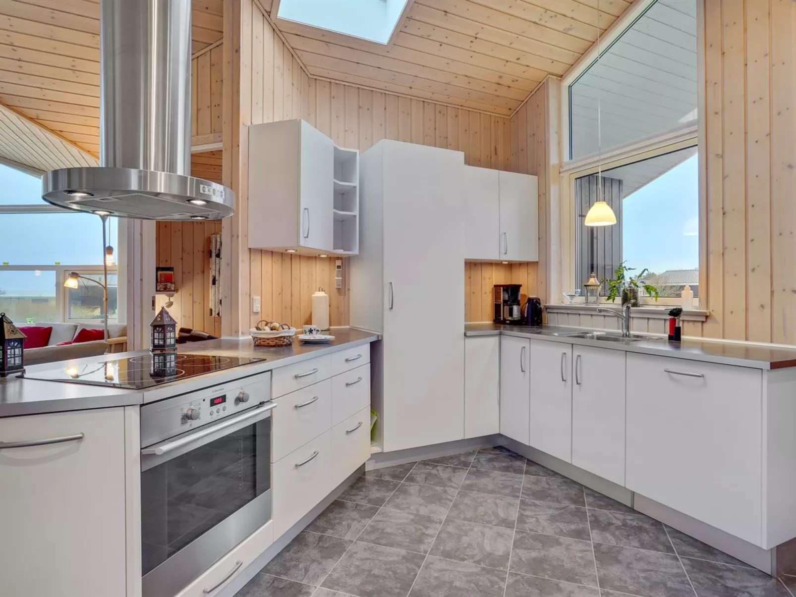 "Ewa" - 75m from the sea-Drinnen