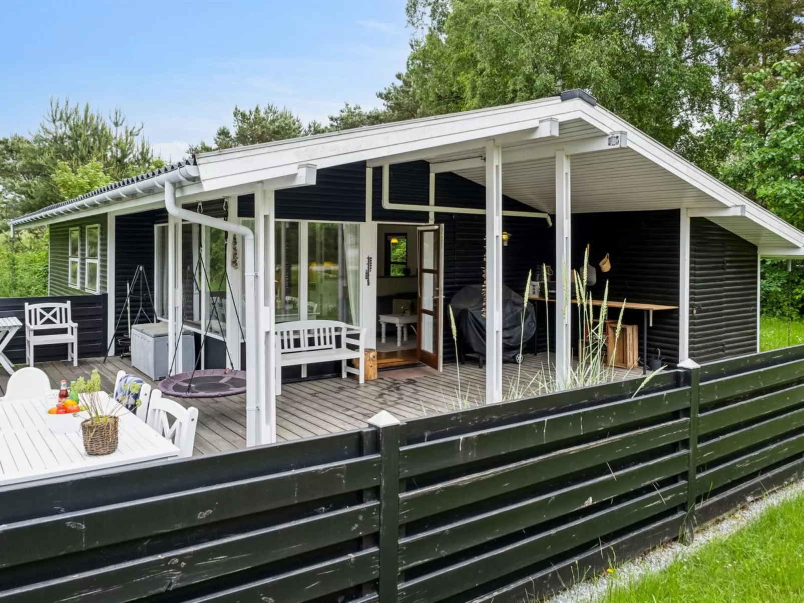 "Morten" - 500m from the sea-Outside