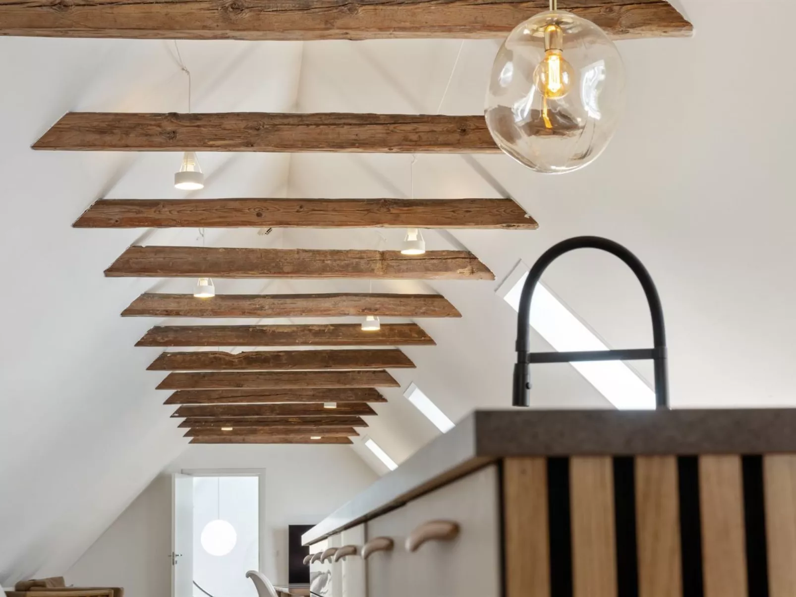 "Thilo" - 2.3km from the sea-Inside