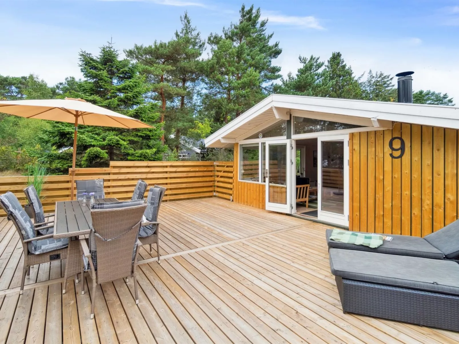 "Roir" - 250m from the sea-Outside