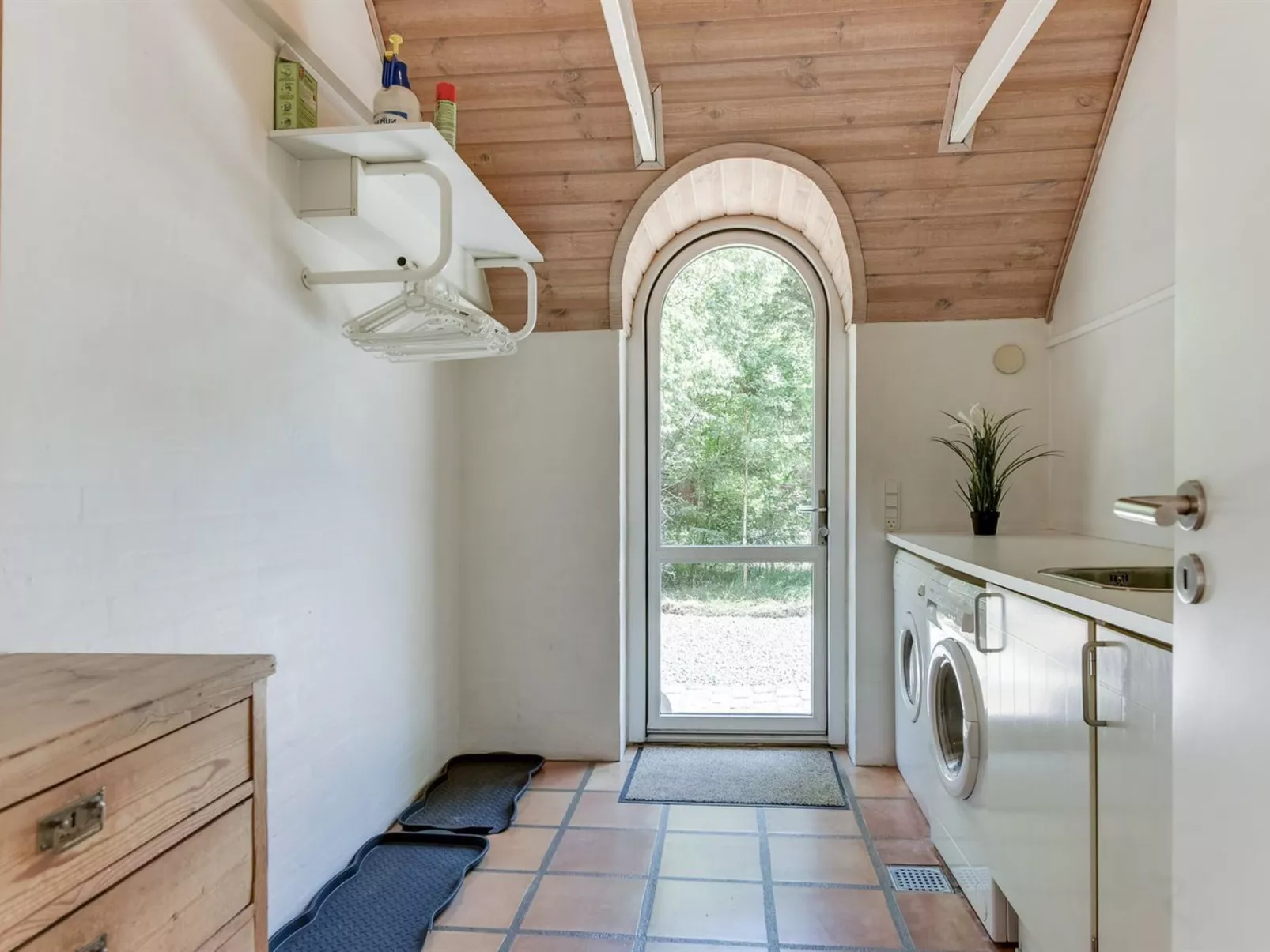 "Laetitita" -  from the sea-Inside