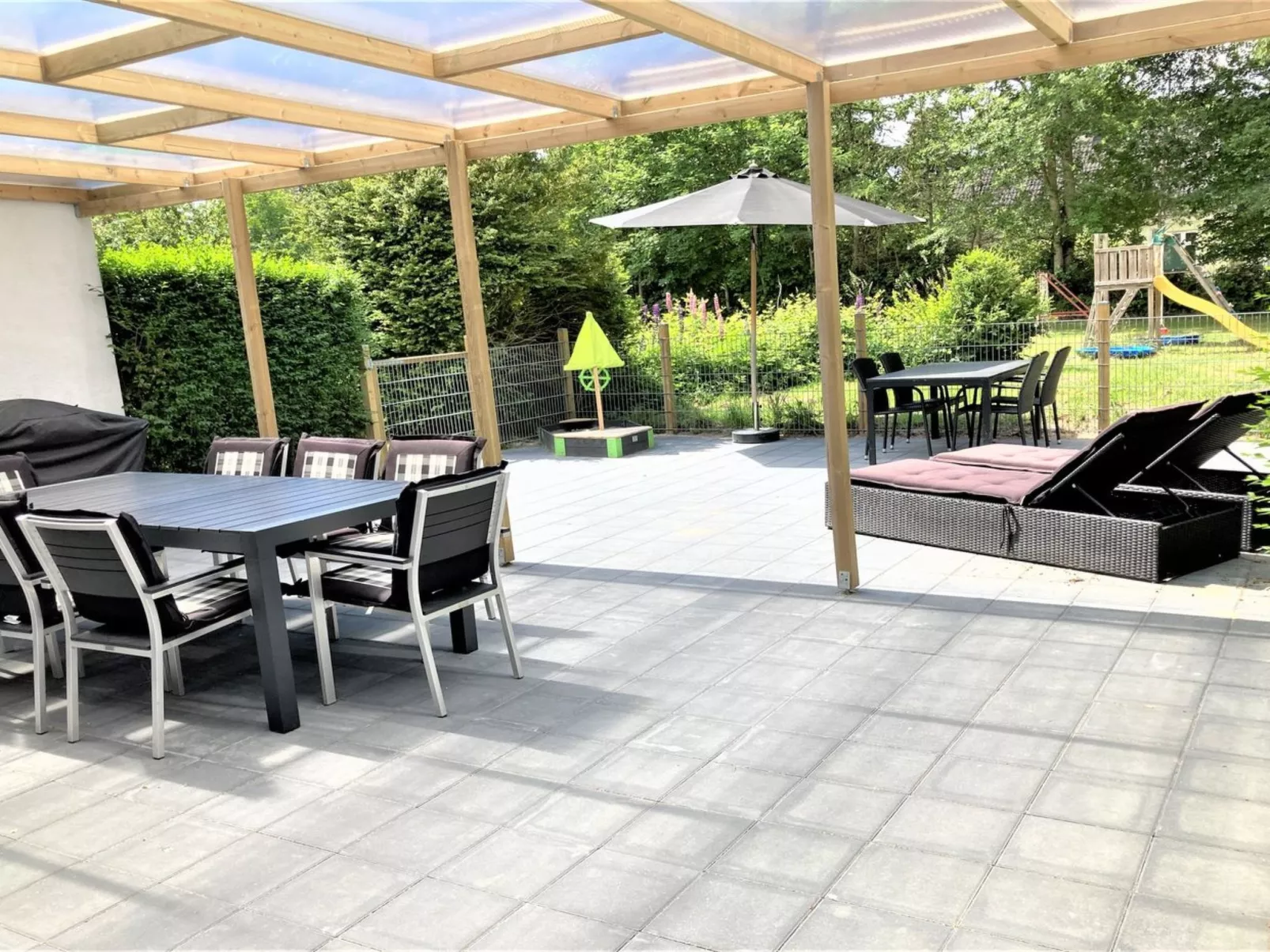 "Thrugels" - 200m from the sea-Outside