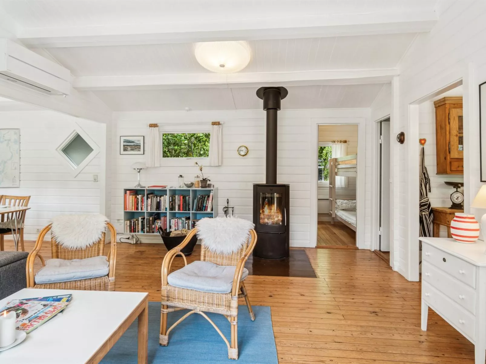 "Nititzki" - 600m from the sea-Inside