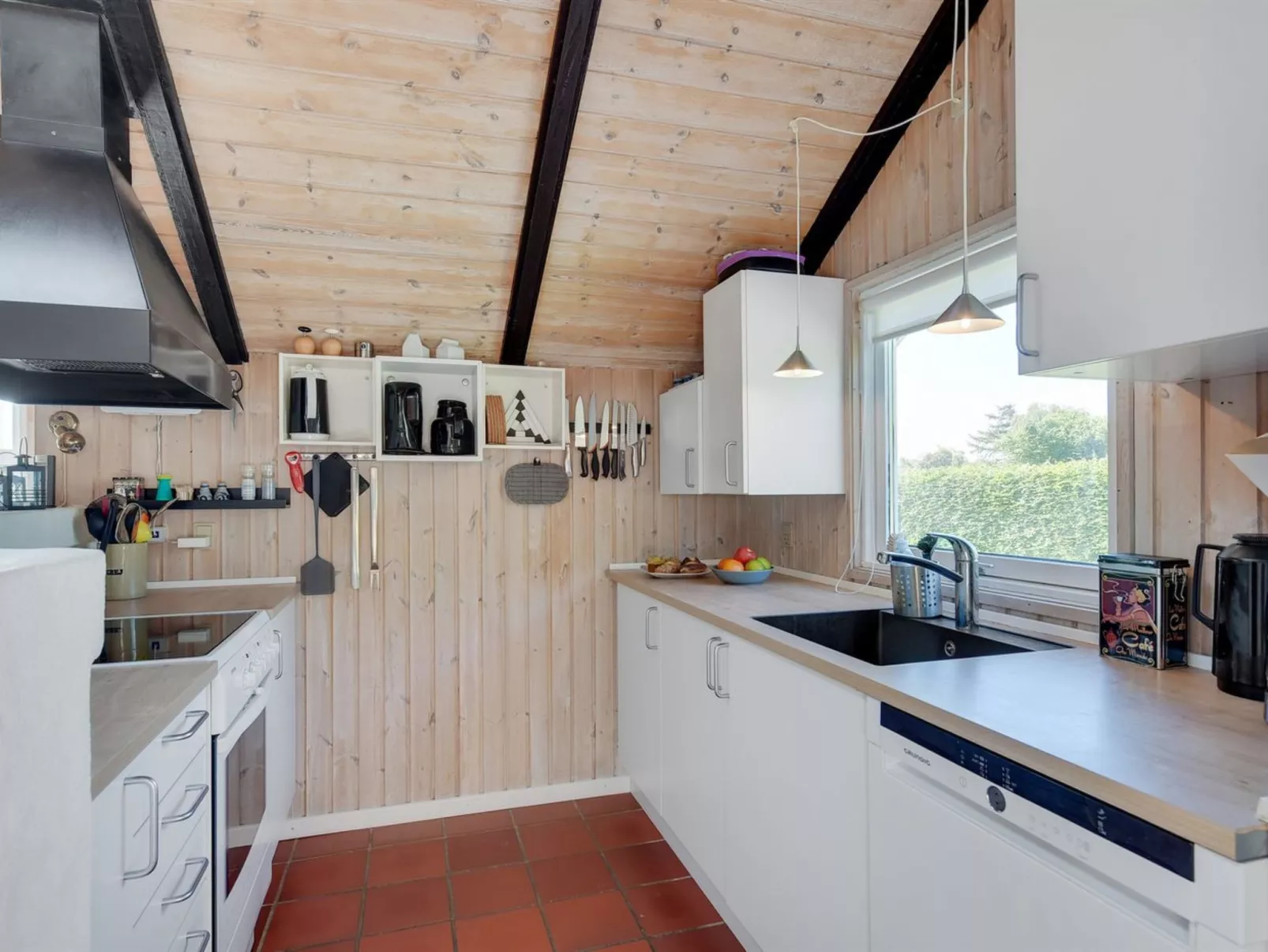 "Thorgot" - 400m from the sea-Inside