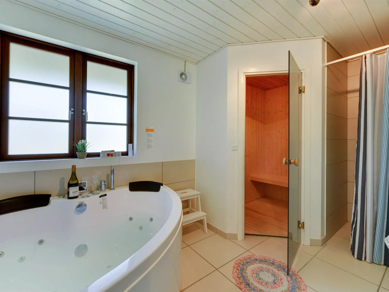 "Satzur" - 800m from the sea-Inside