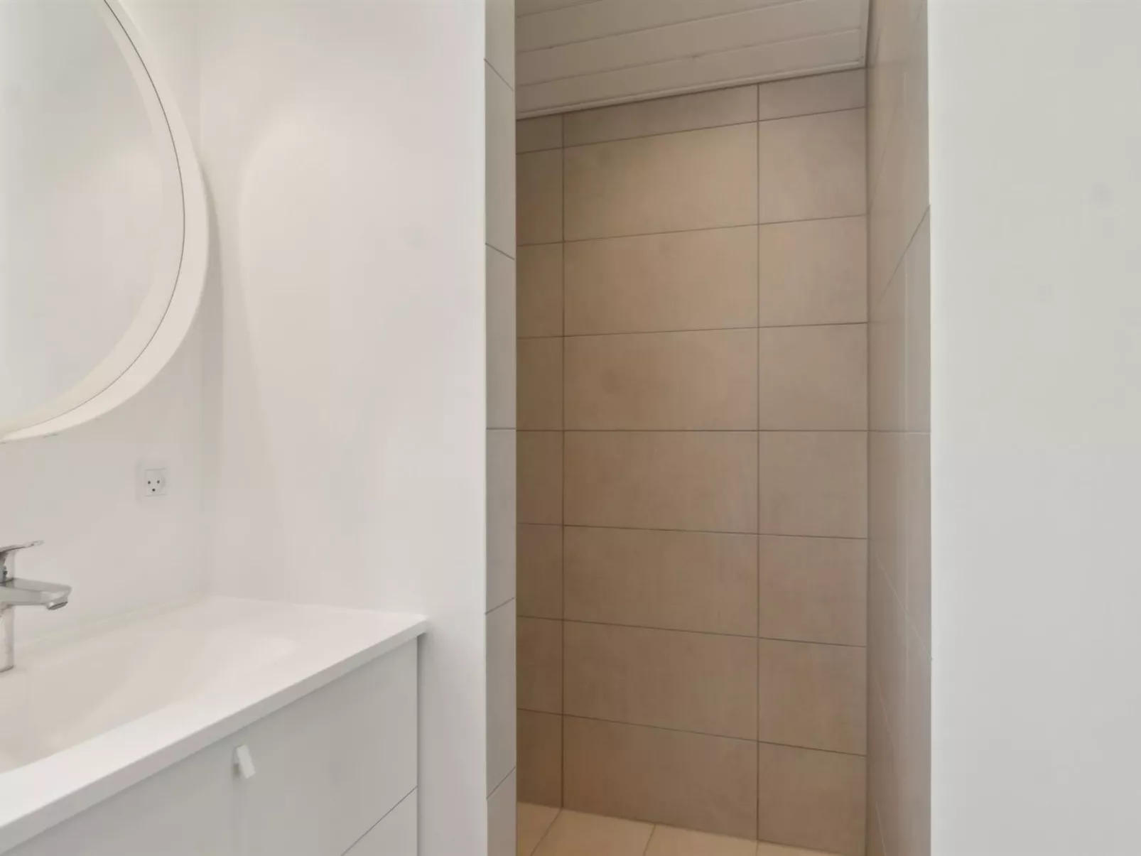 "Gregor" - 300m from the sea-Inside