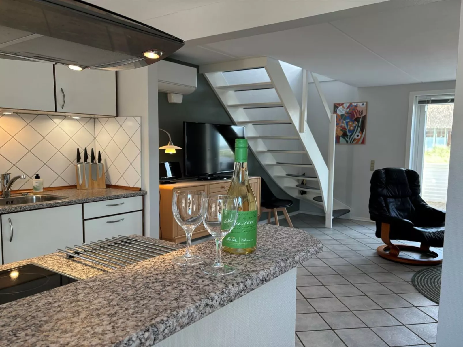 "Bosse" - 2.3km from the sea - Inside