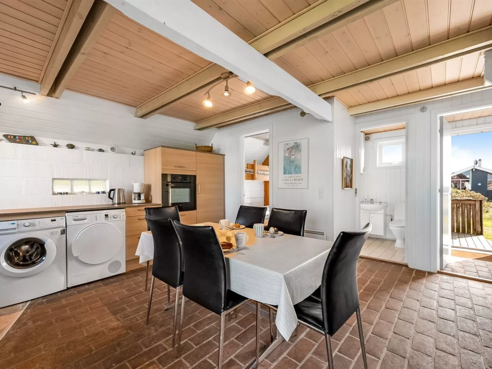 "Iines" - 200m from the sea-Inside