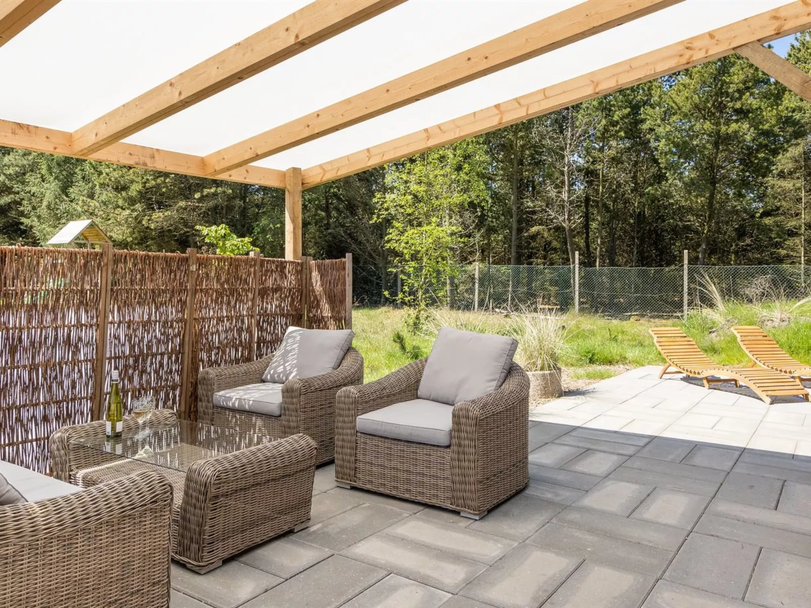 "Annetin" - 850m from the sea-Outside