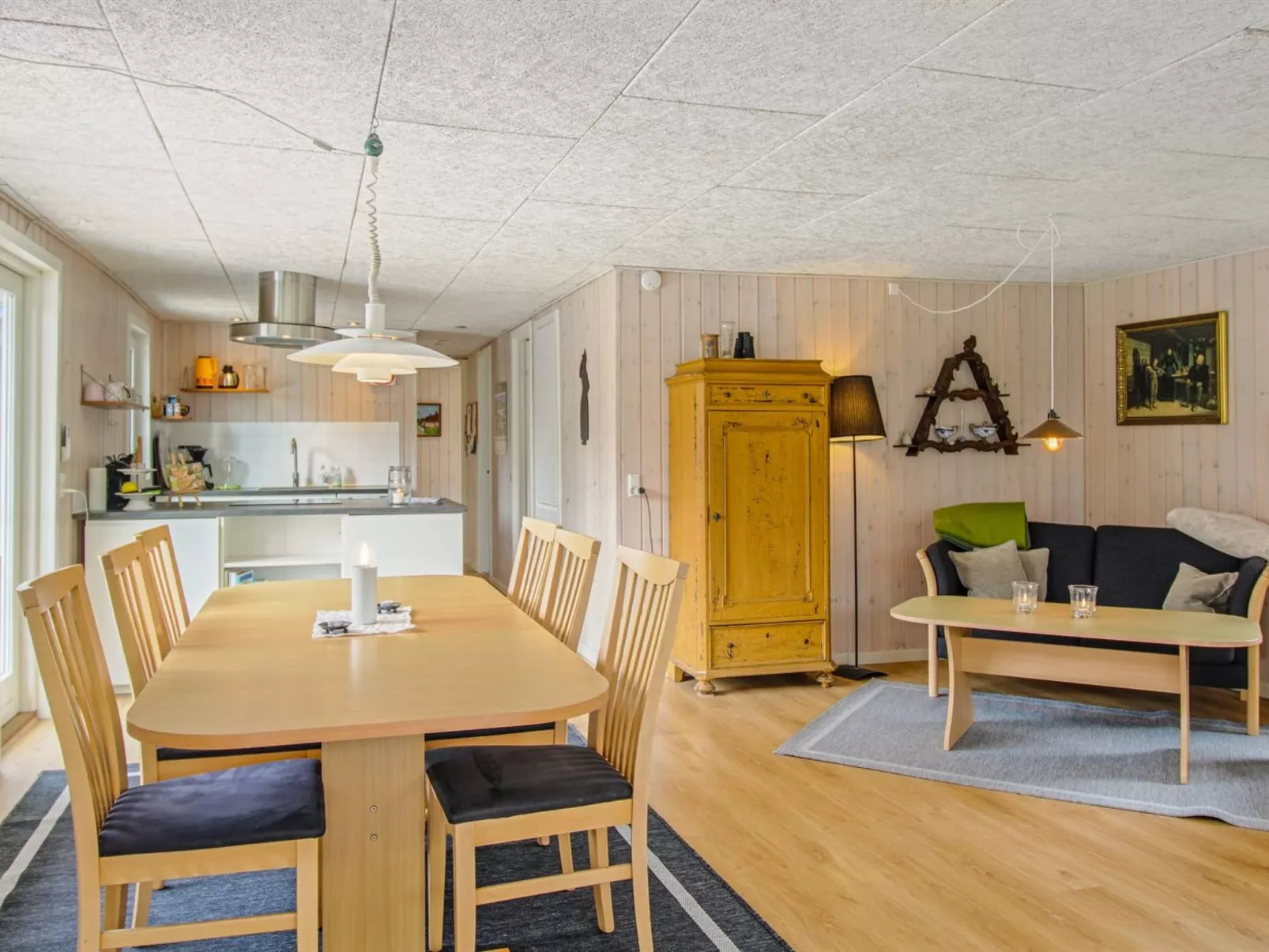 "Nielsine" - 1.5km from the sea-Dedans