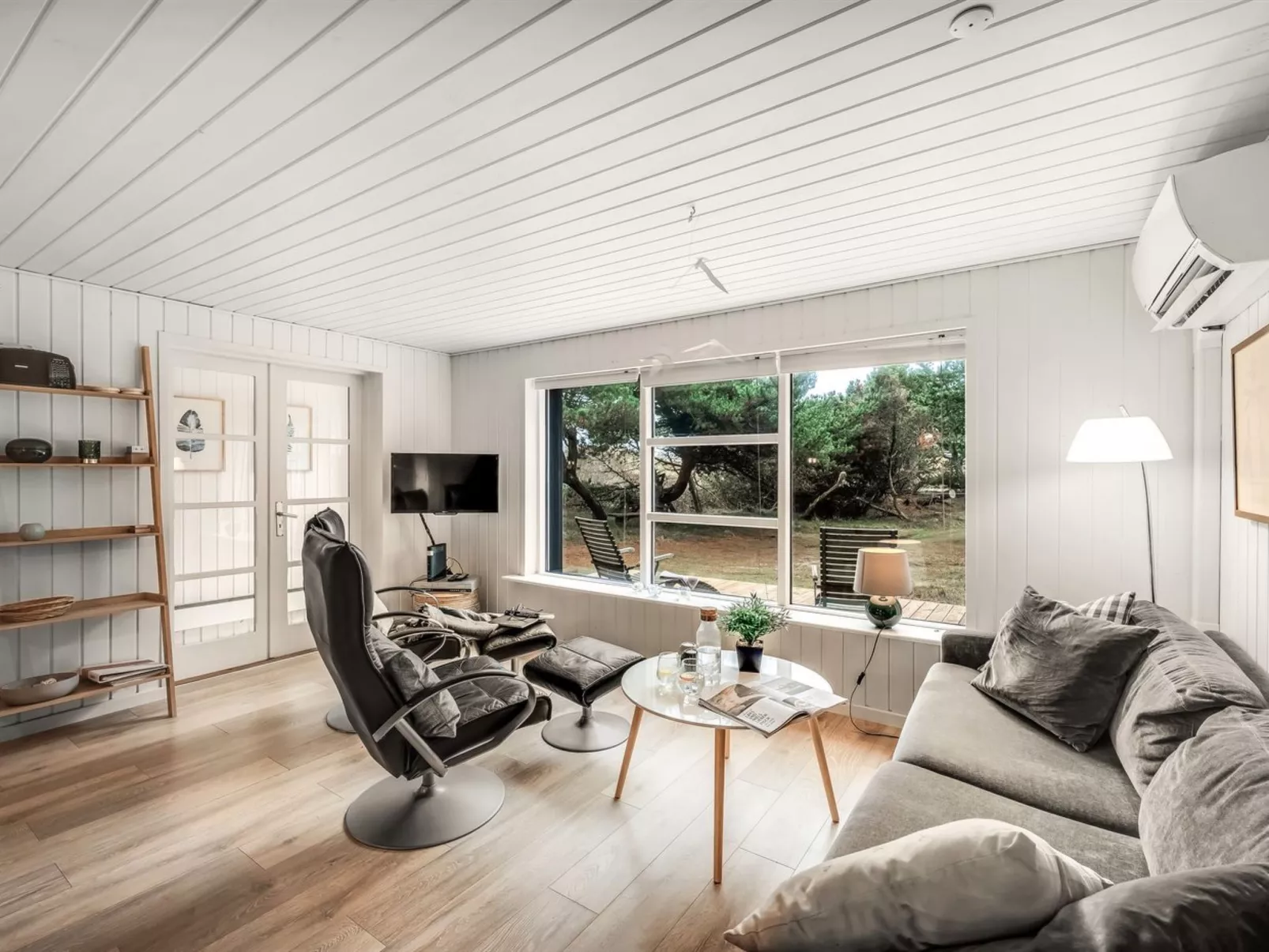 "Samuli" - 400m from the sea-Inside