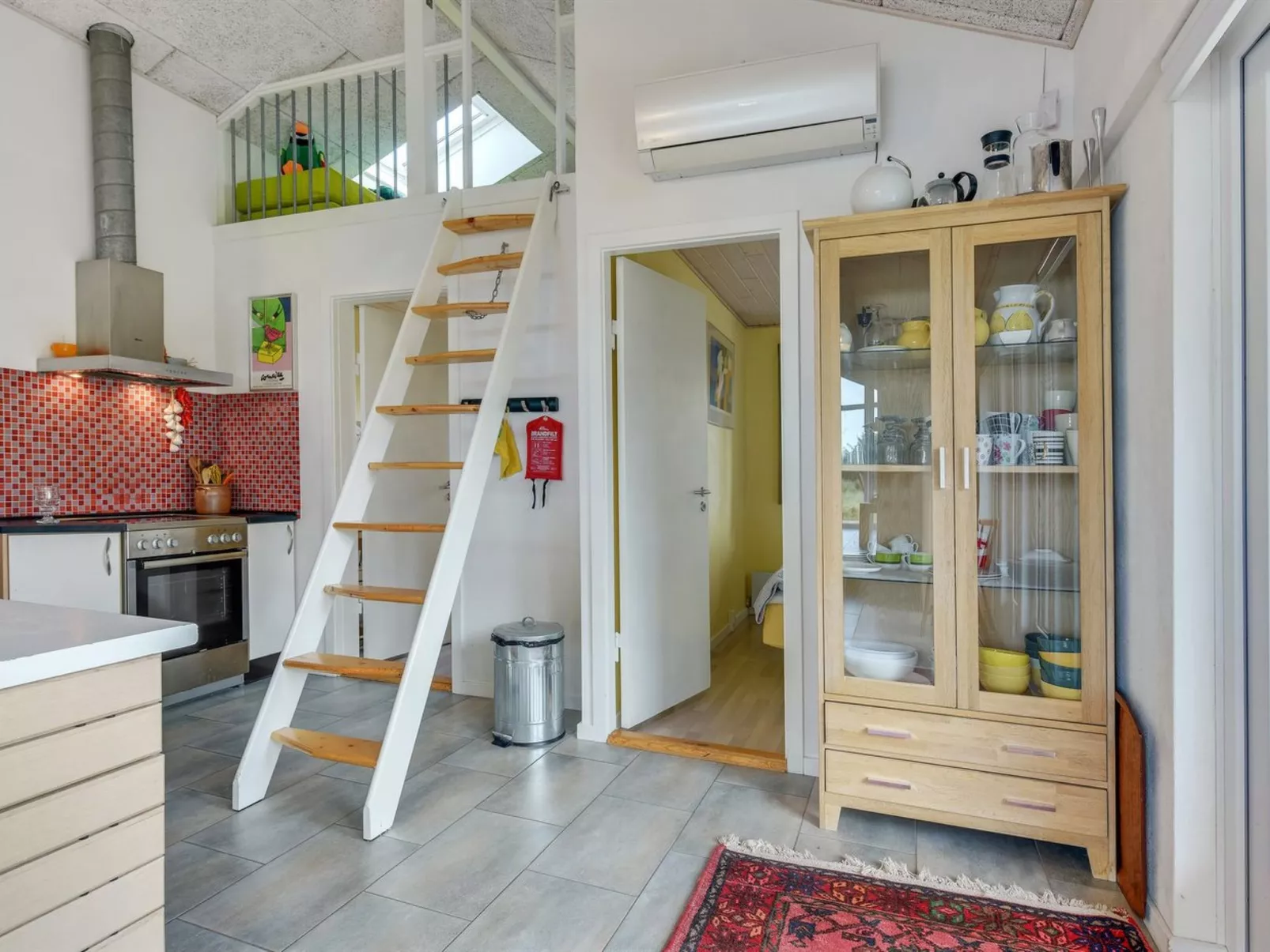 "Harthagunni" - 375m from the sea-Dedans