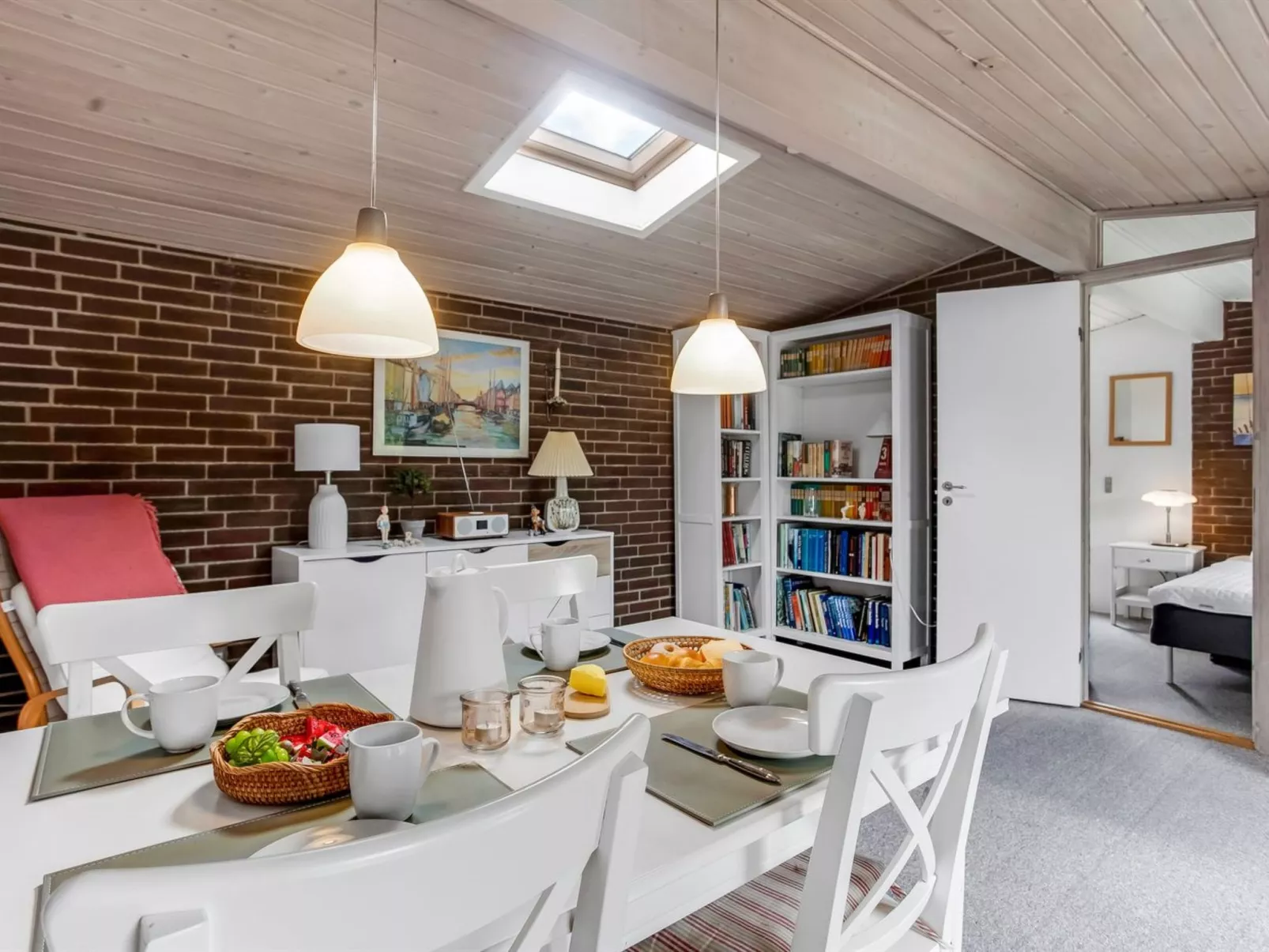 "Sessa" - 800m from the sea-Inside