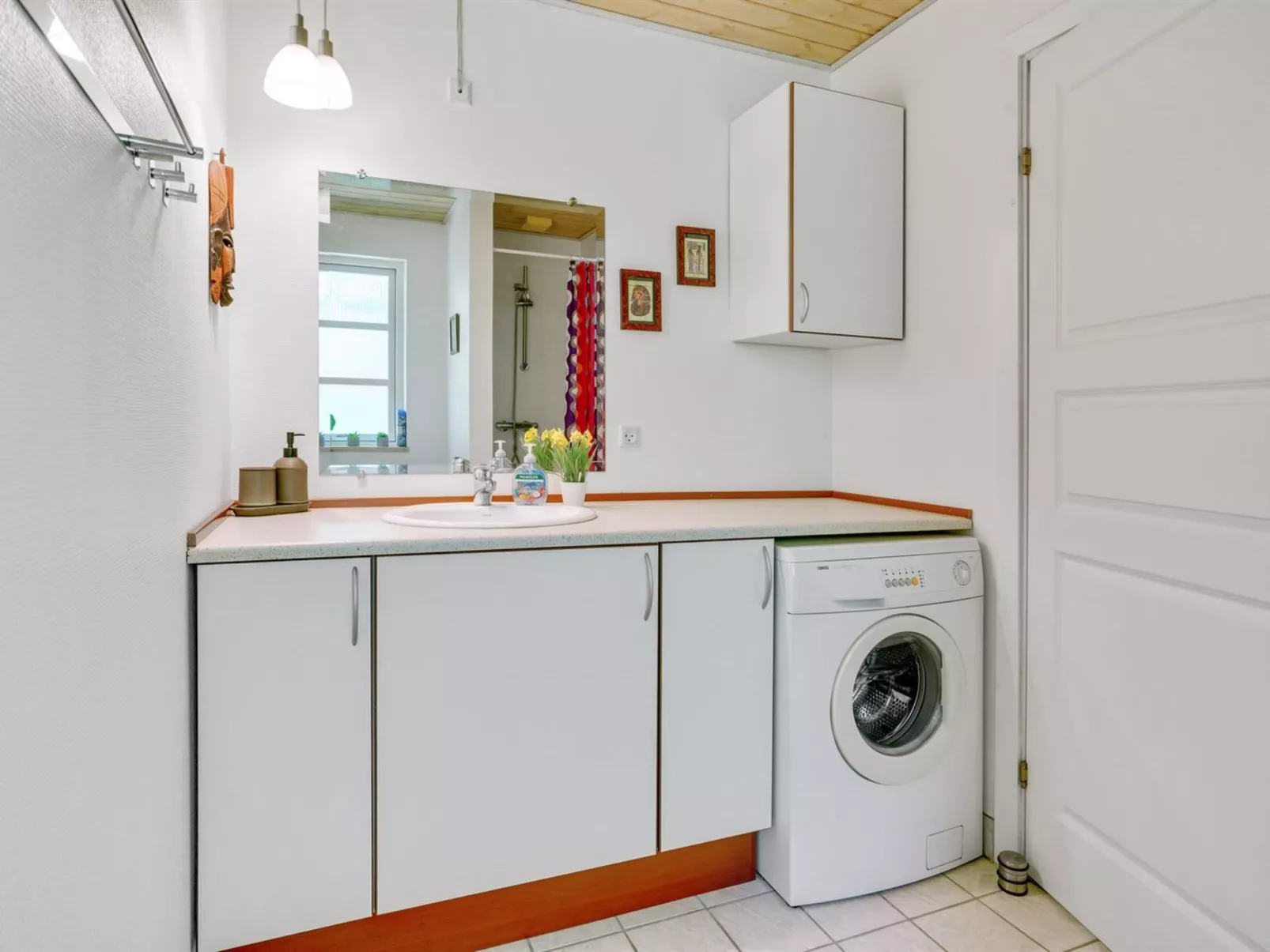 "Tian" -  from the sea-Inside