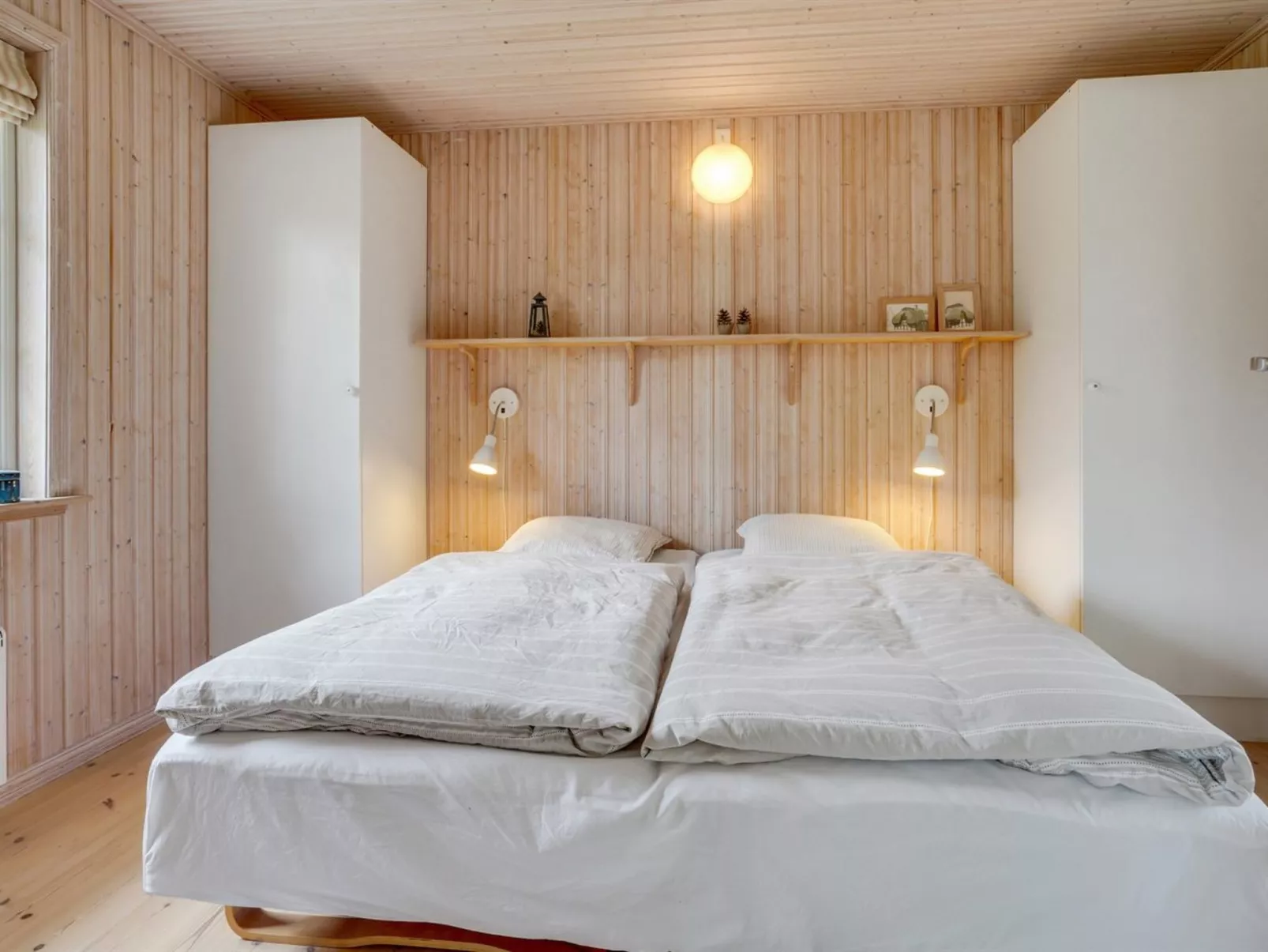 "Syrine" - 300m from the sea-Inside