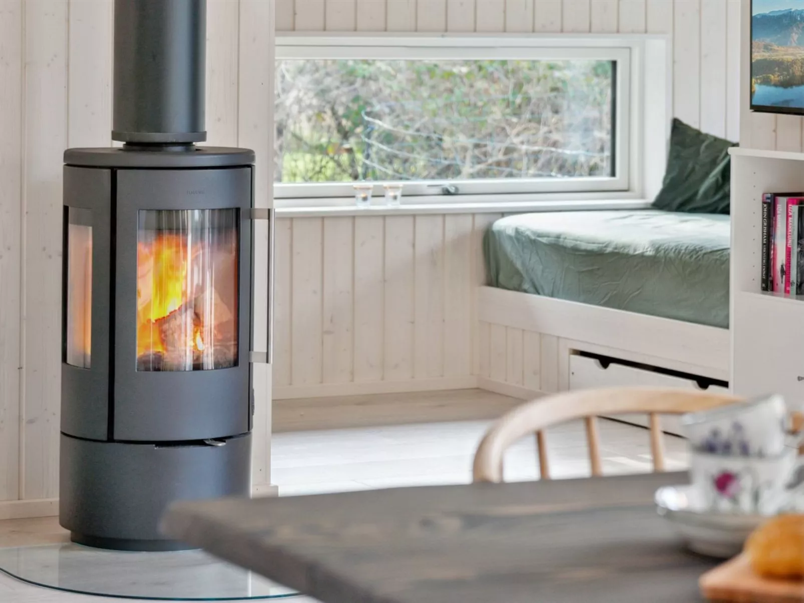 "Jonnhild" - 450m from the sea-Inside