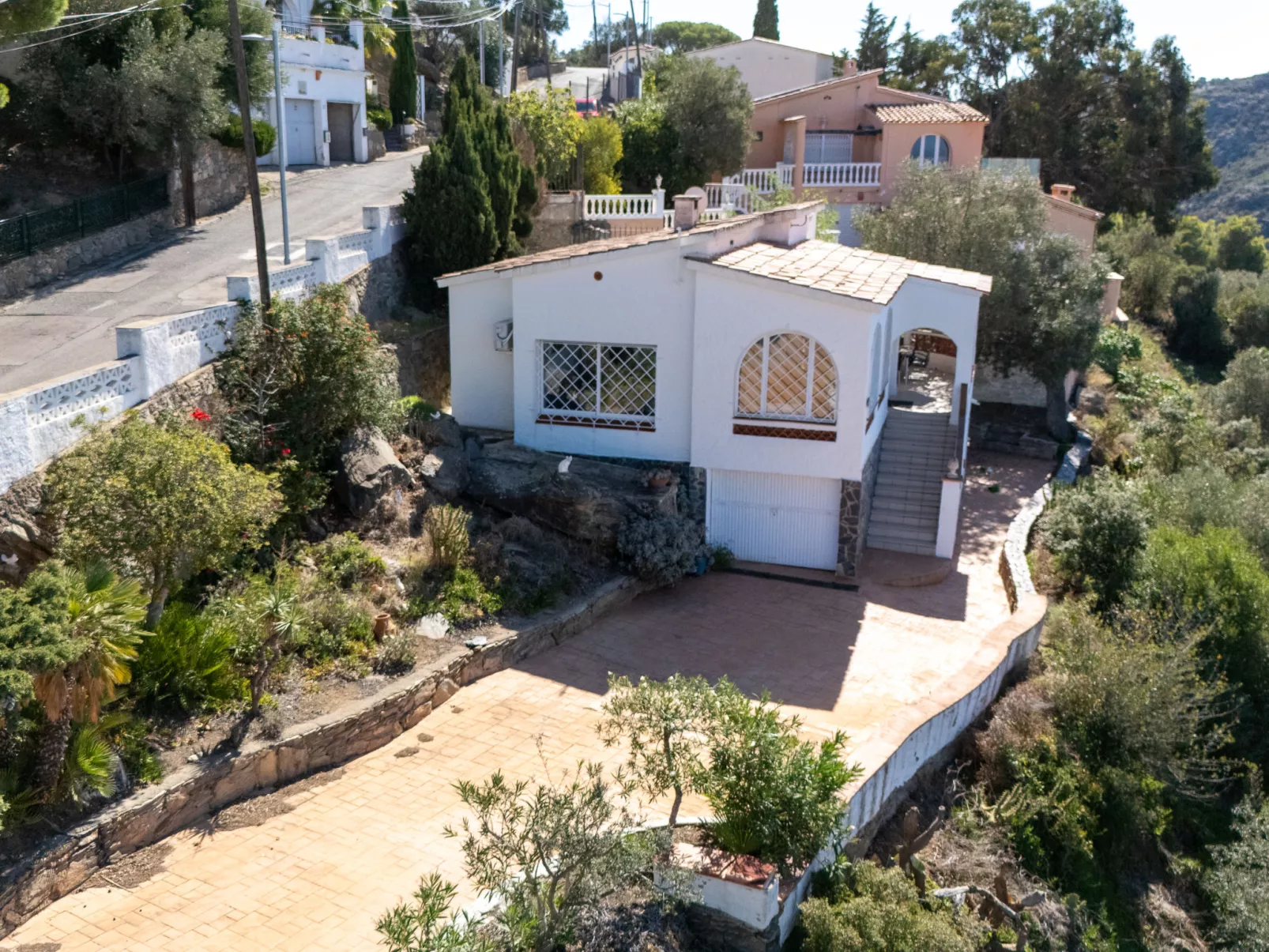 Villa Cecilia-Outside