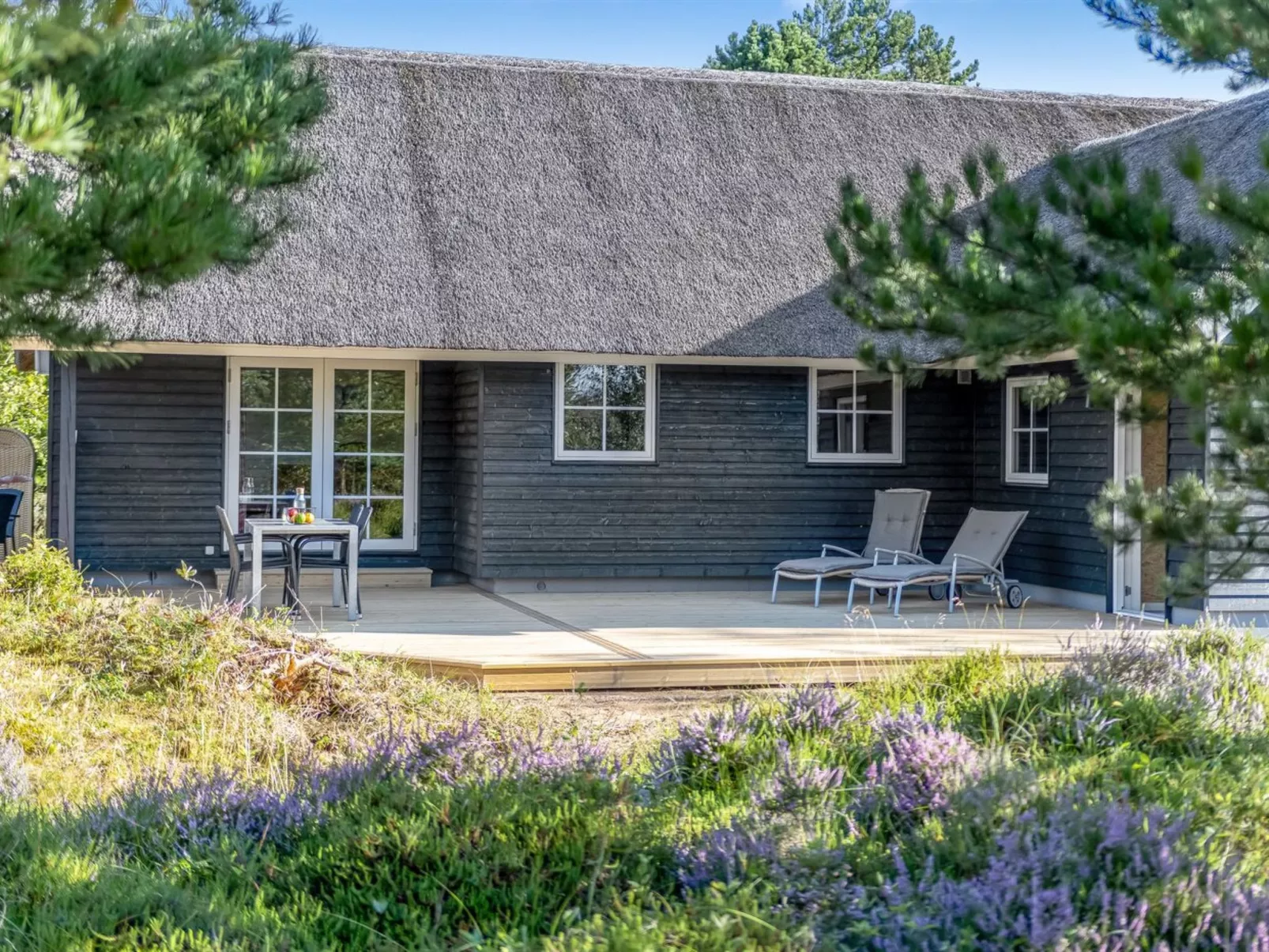 "Thorulf" - 3.5km from the sea-Outside