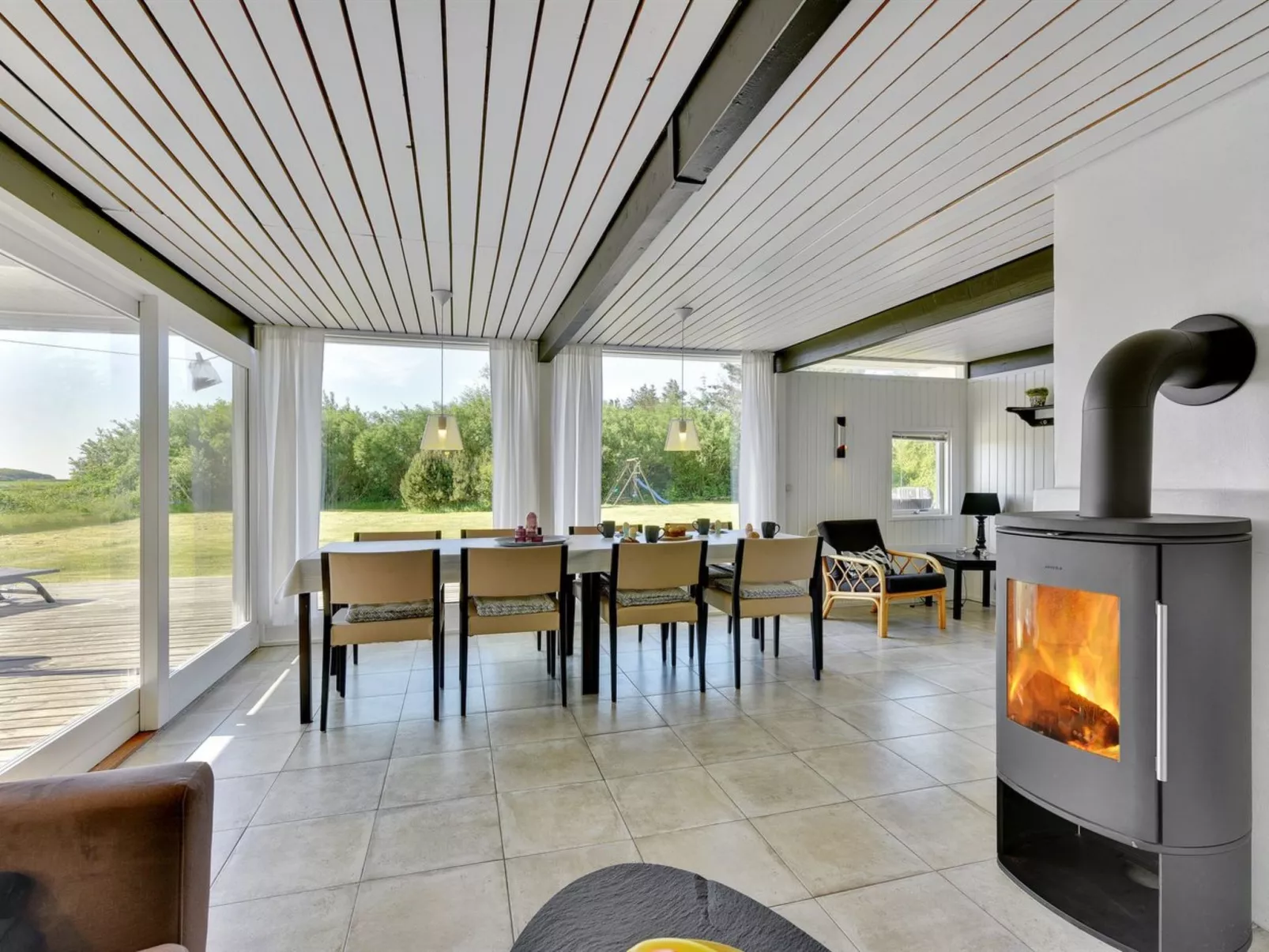 "Anund" - 1.4km from the sea-Inside