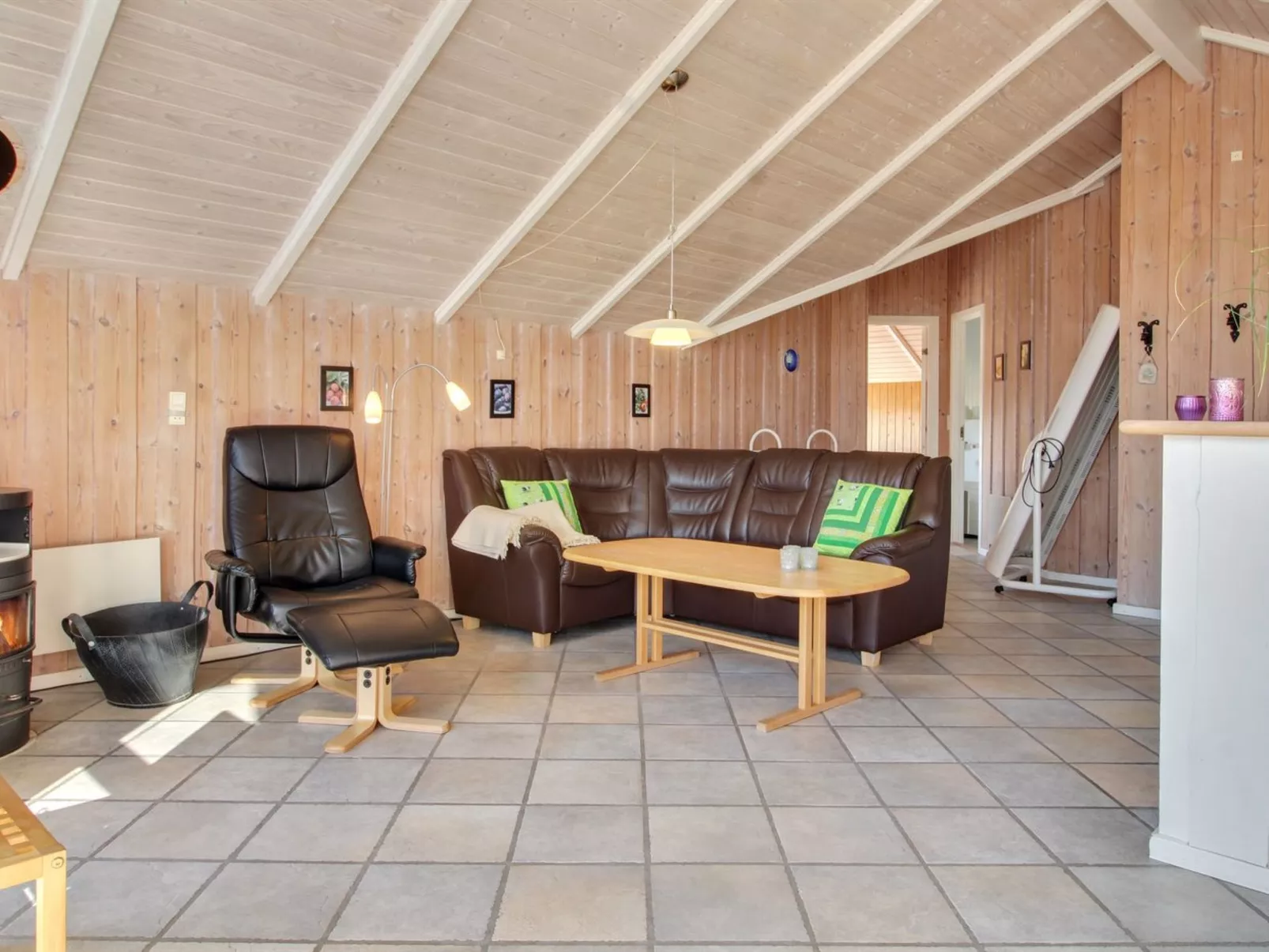 "Uma" - 400m from the sea-Inside