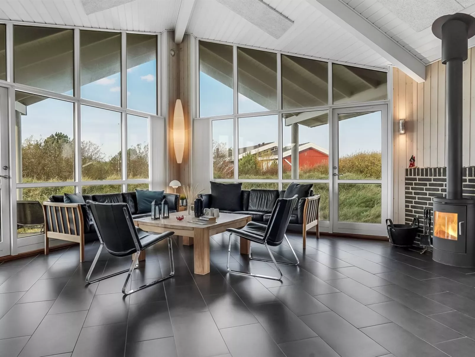 "Eskil" - 656m from the sea-Drinnen