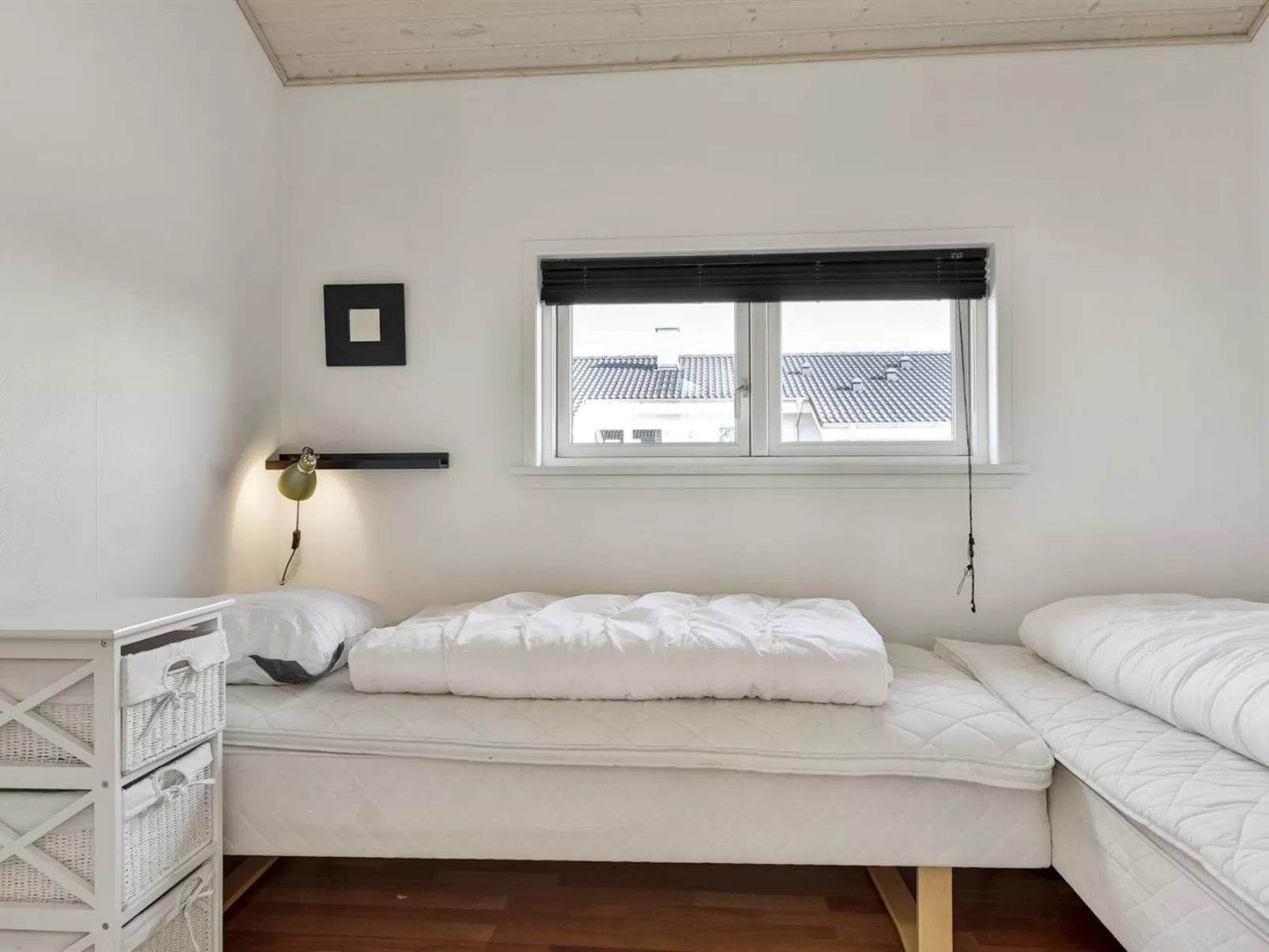 "Bara" - 600m from the sea-Inside