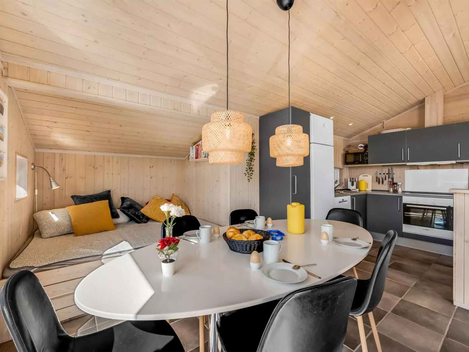 "Floriana" - 650m from the sea-Drinnen