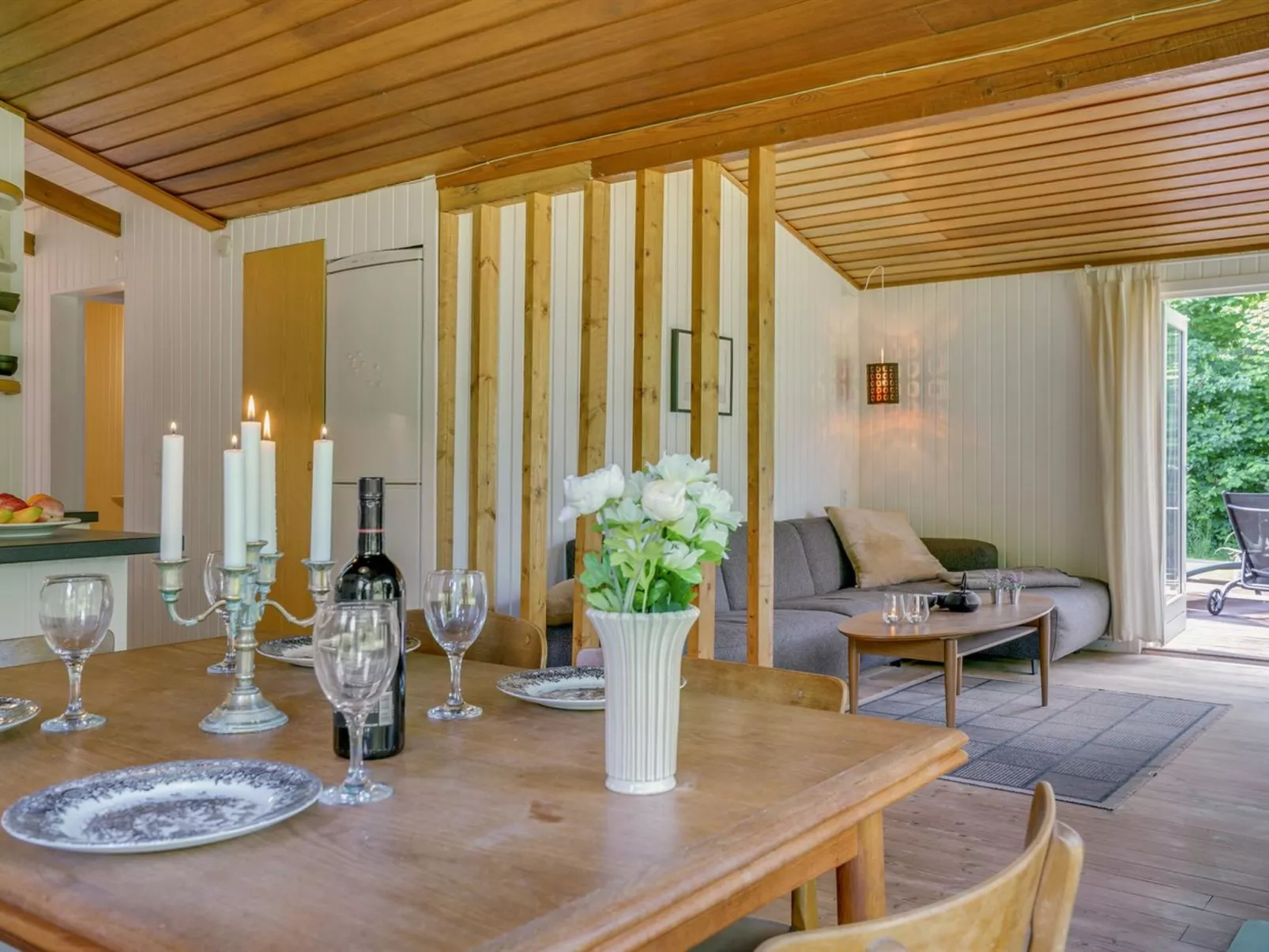 "Lucie" - 1.5km from the sea-Inside