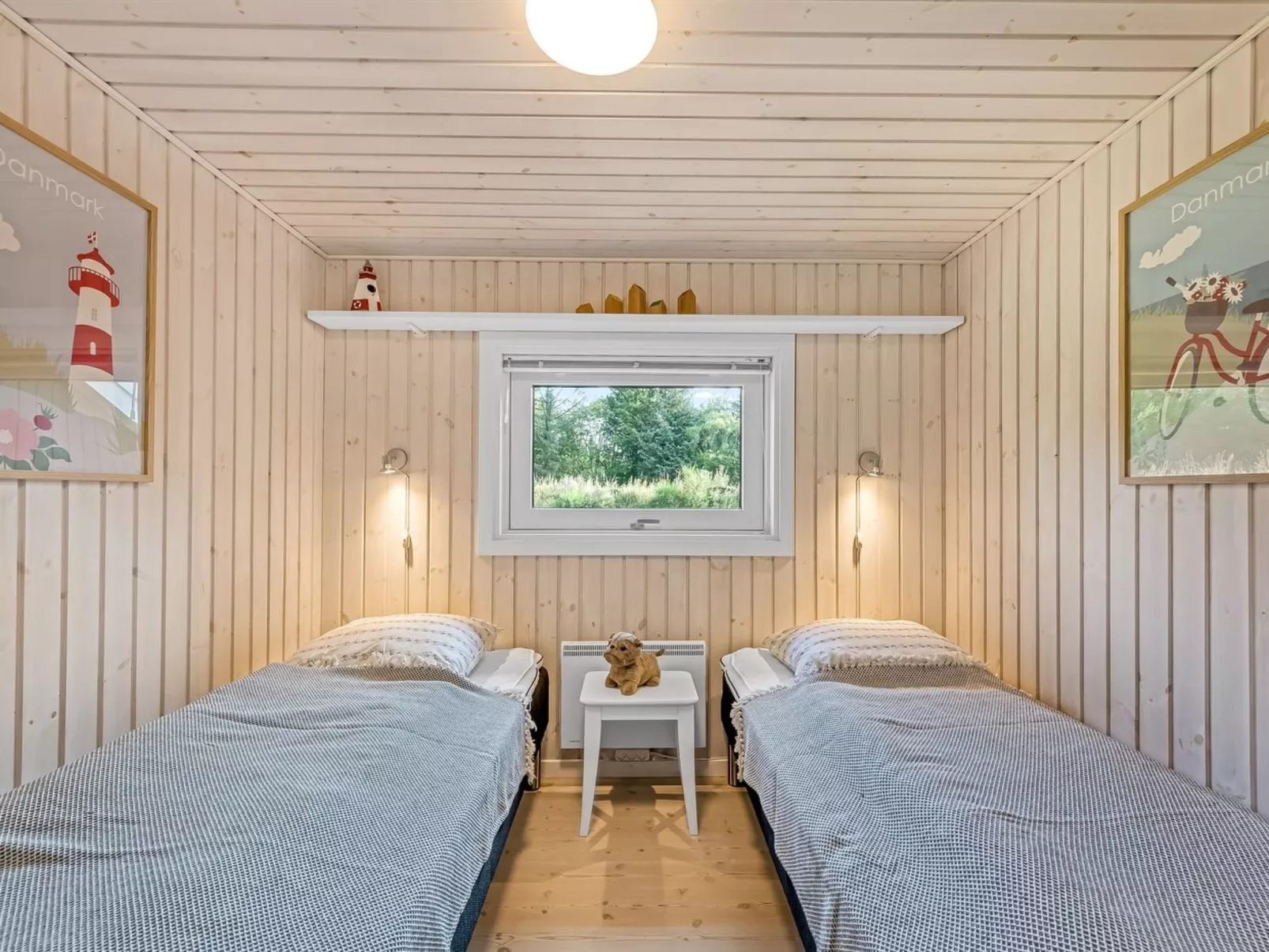 "Sviðandi" - 1.5km from the sea-Drinnen