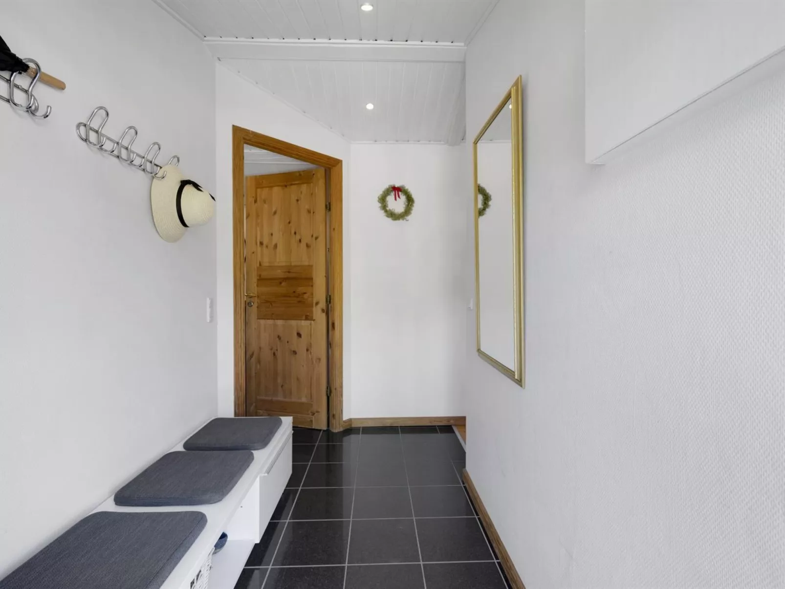 "Ilena" - 16.3km from the sea-Drinnen