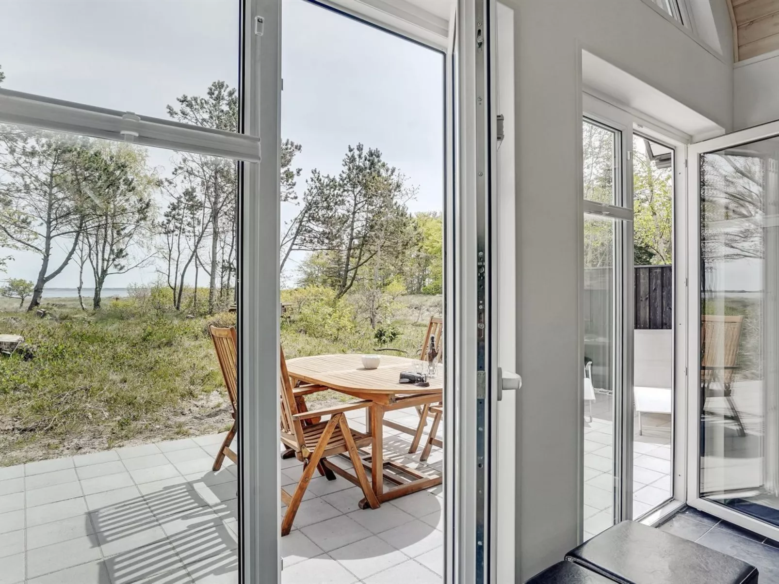 "Angelita" - 80m to the fjord-Outside