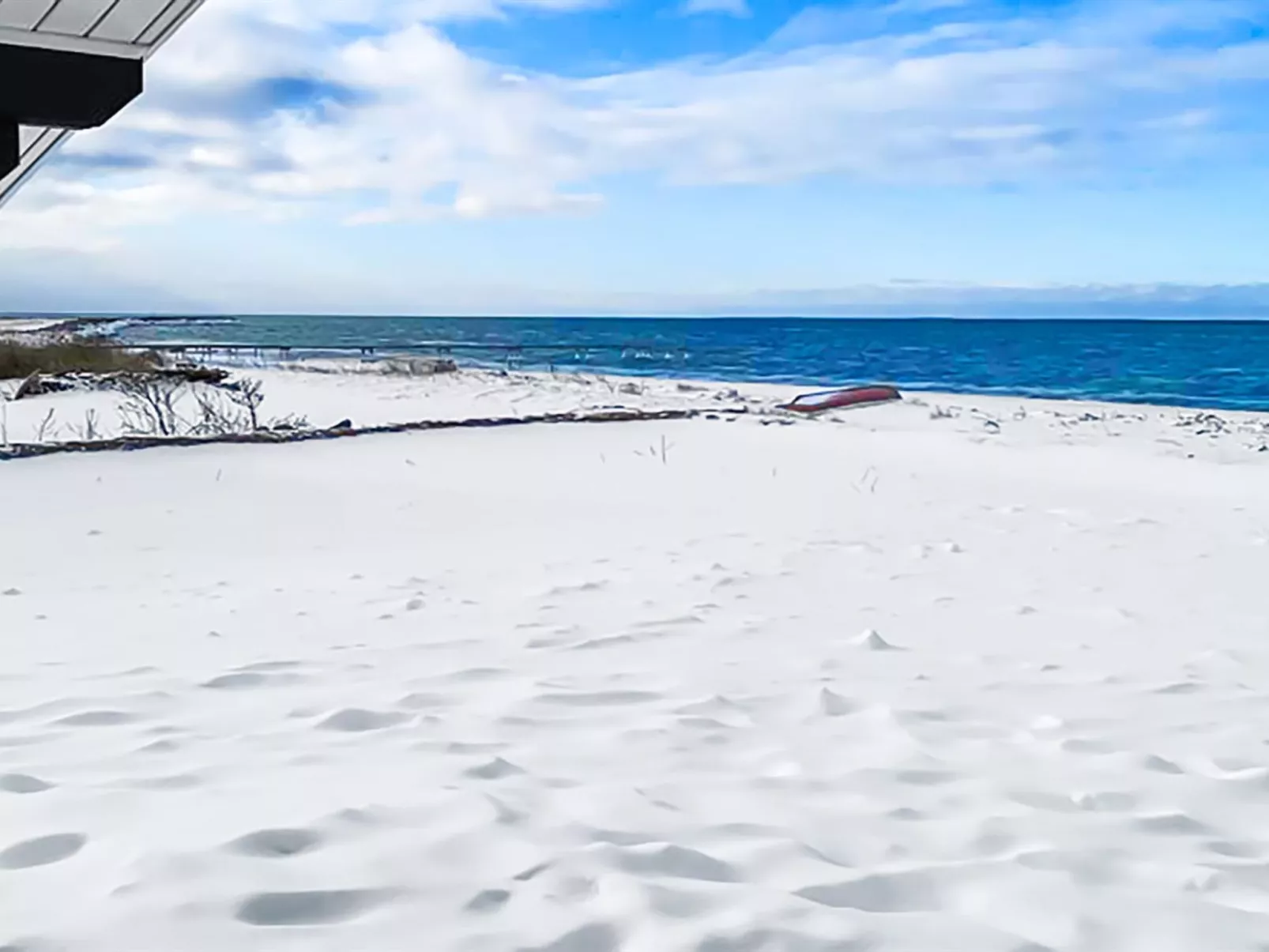 "Stacie" - 10m from the sea-Draußen