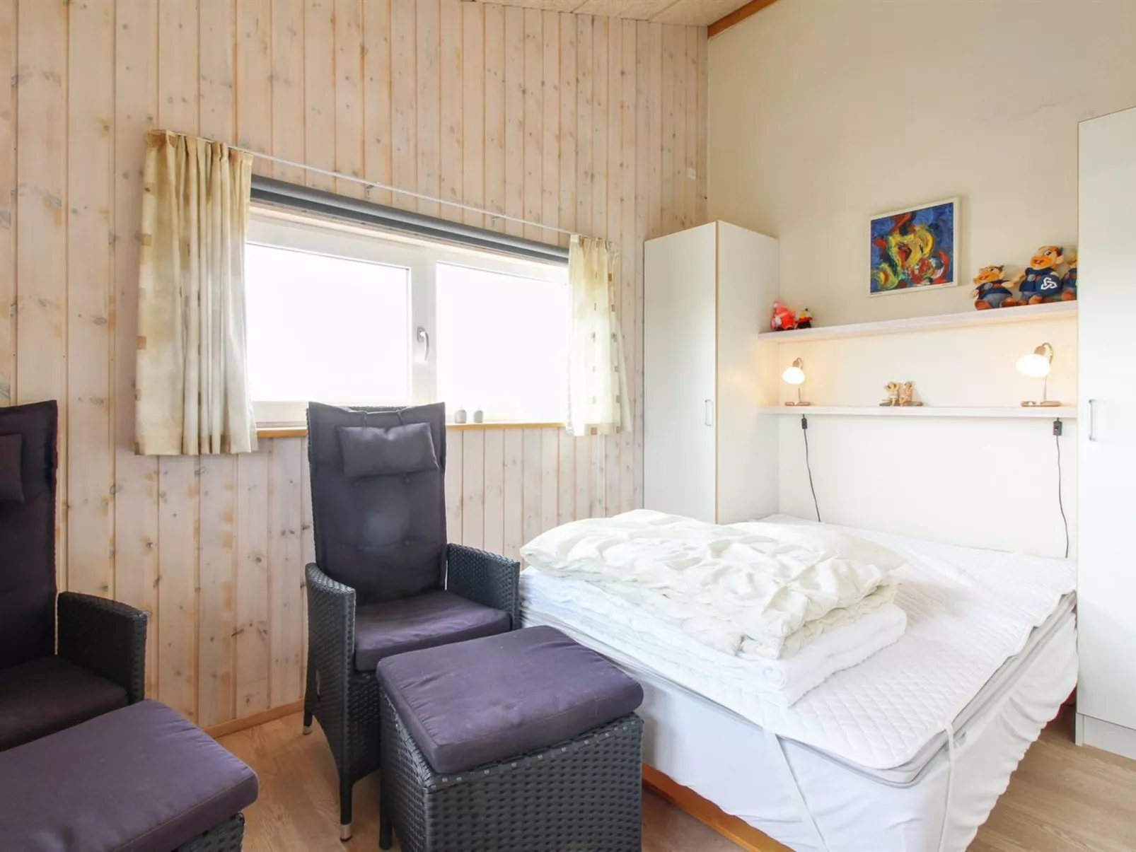 "Edwin" - 400m from the sea-Inside