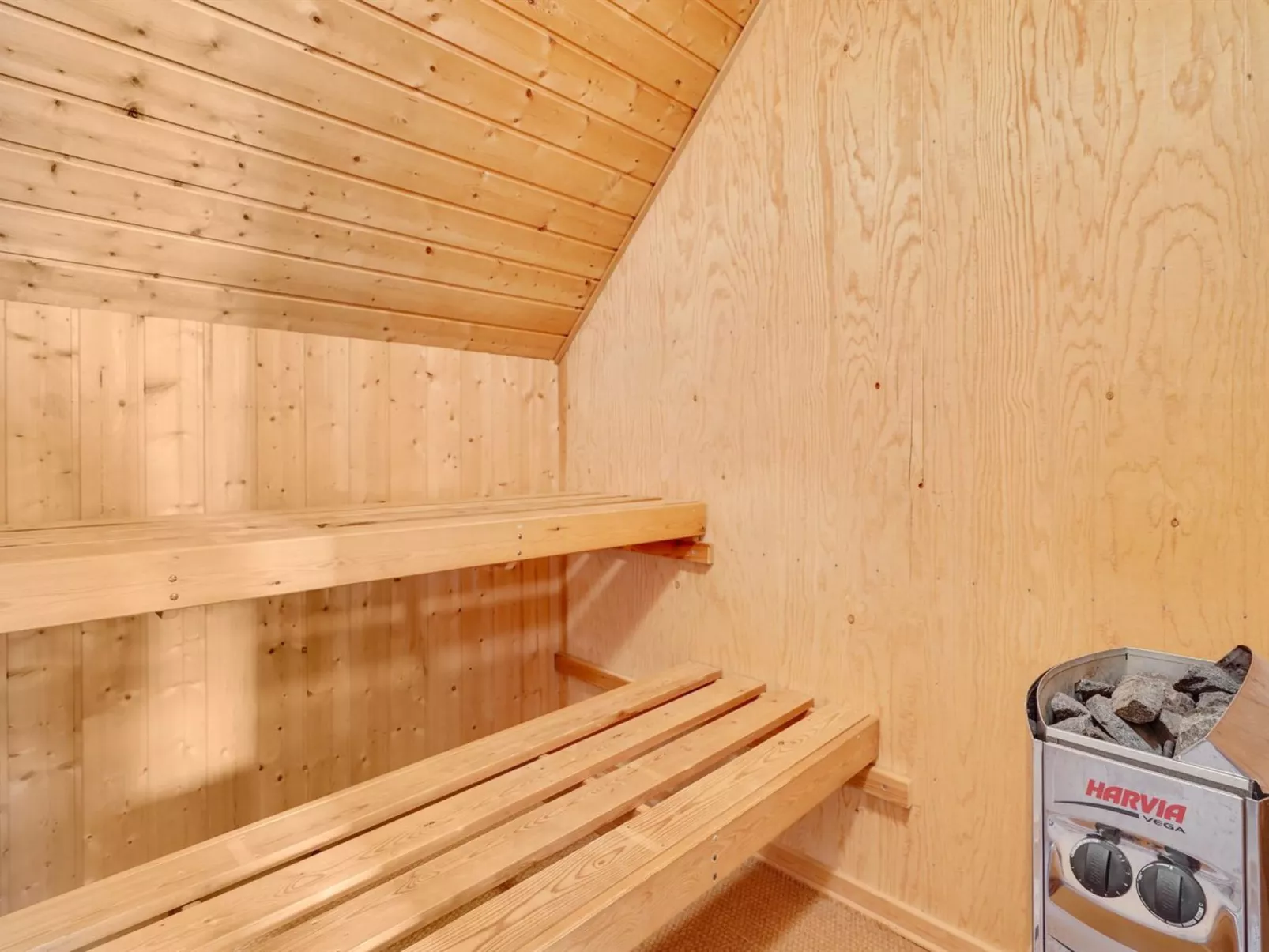 "Armelle" -  from the sea-Dedans