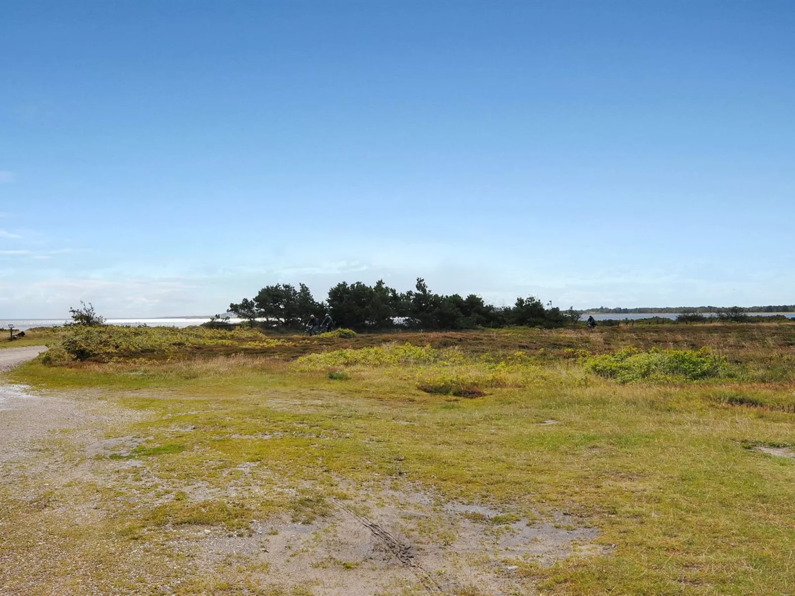 "Kara" - 100m to the fjord-Draußen