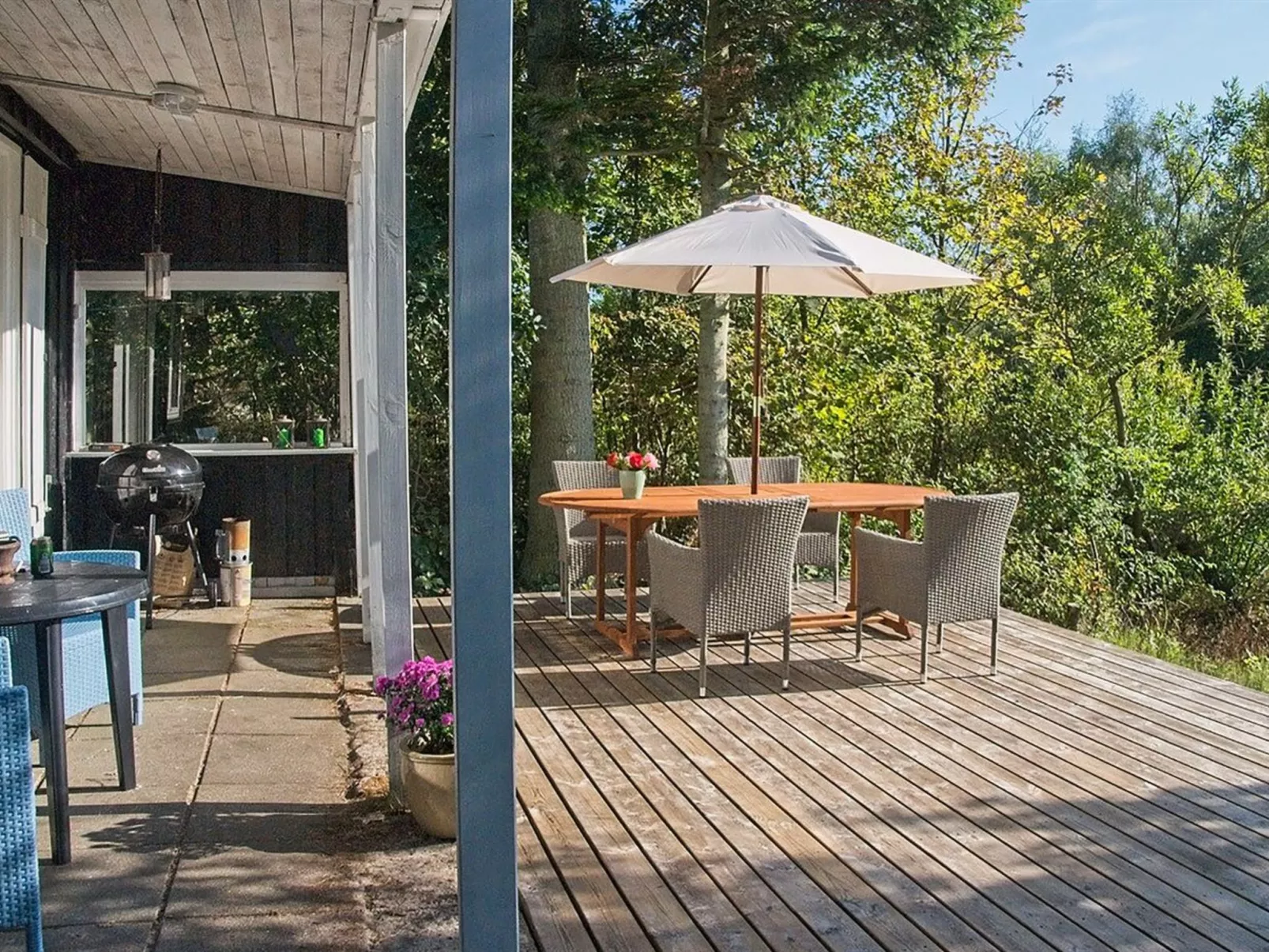 "Laurine" - 2.7km from the sea-Outside