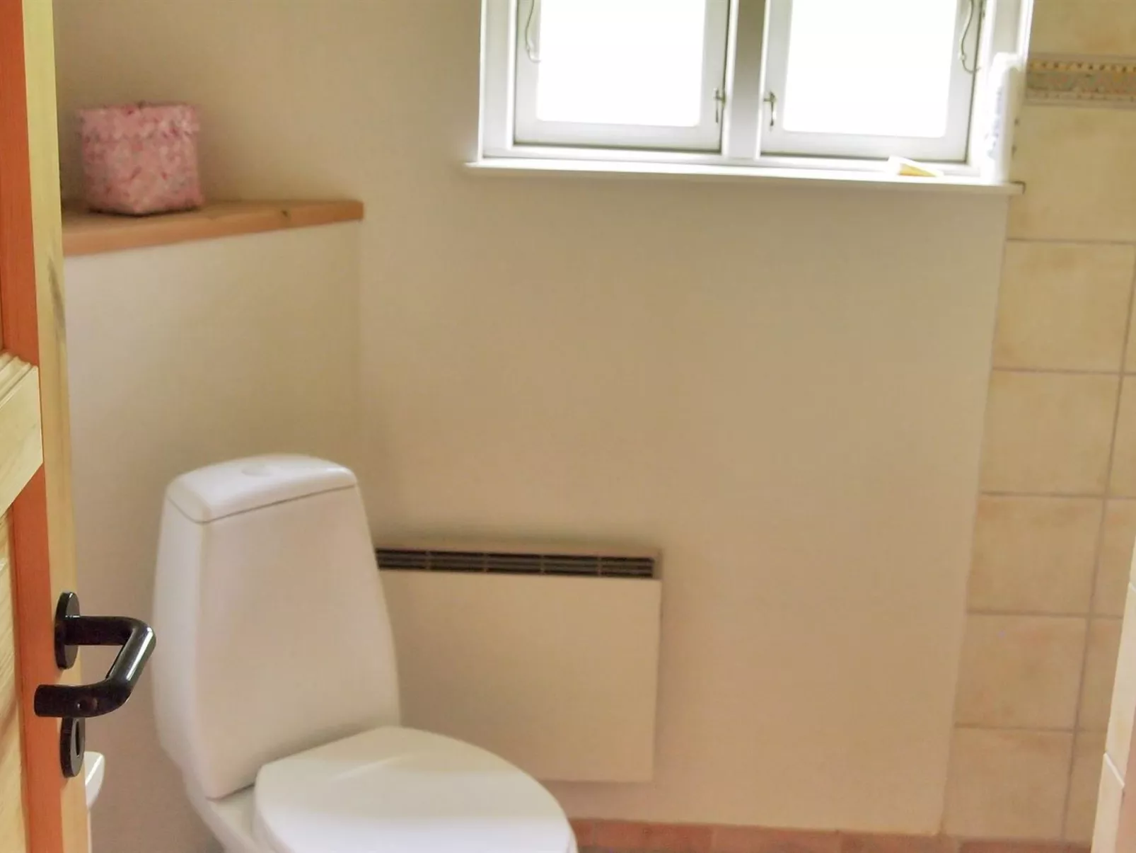 "Hoimar" - 400m from the sea-Drinnen