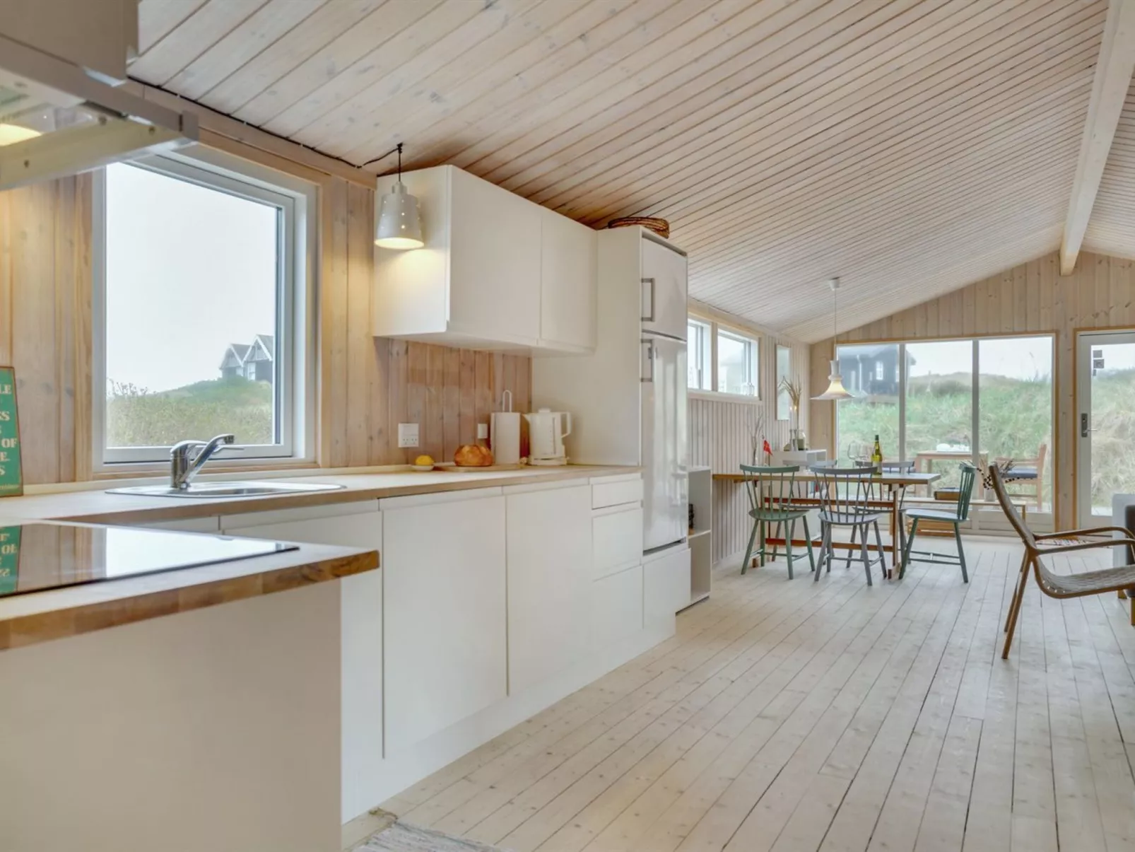 "Mylius" - 100m from the sea-Drinnen