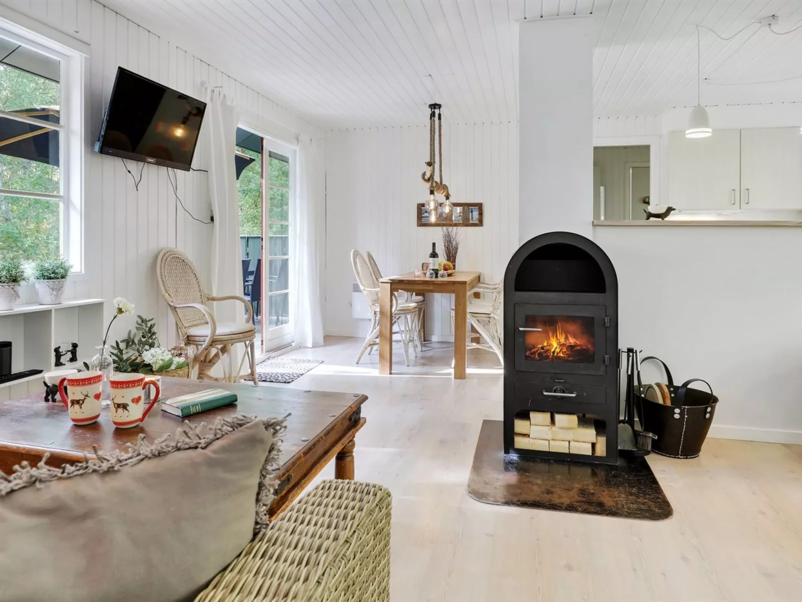 "Selvi" - 125m from the sea-Drinnen