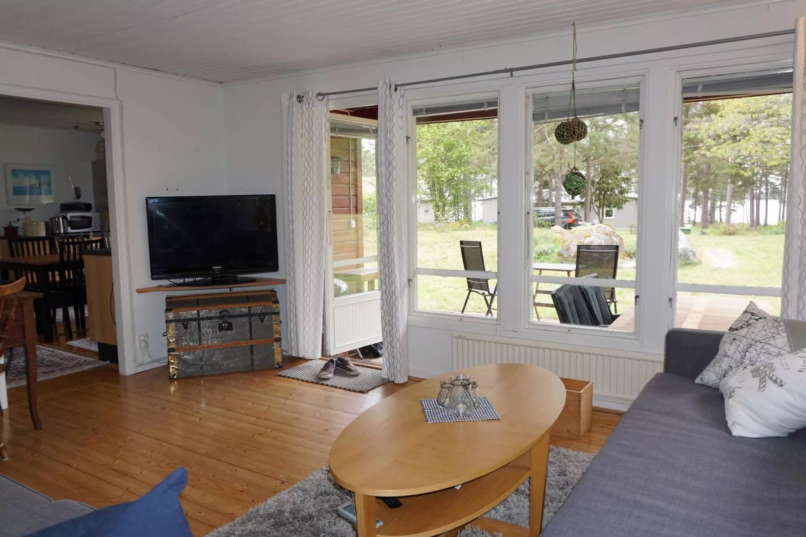 6 person holiday home in Mönsterås-By Traum-Indoor