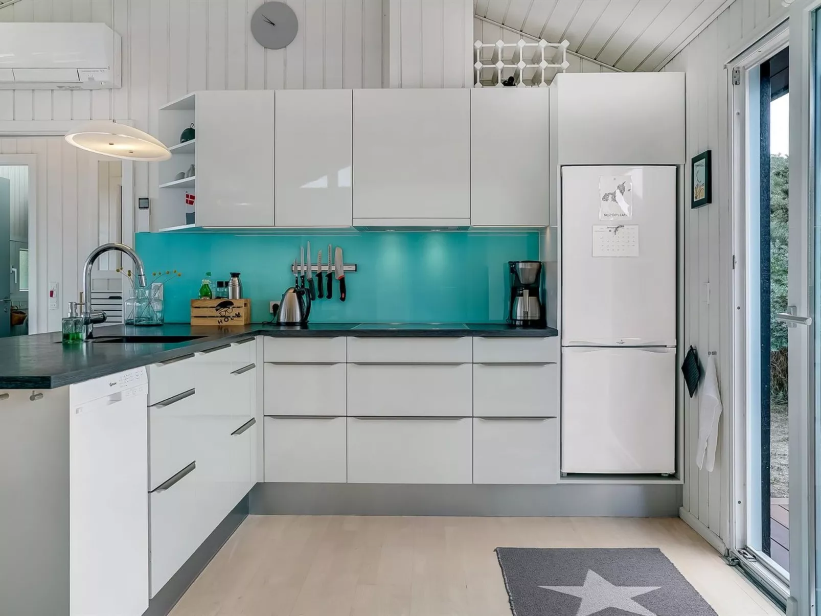 "Reinke" - 200m from the sea-Inside