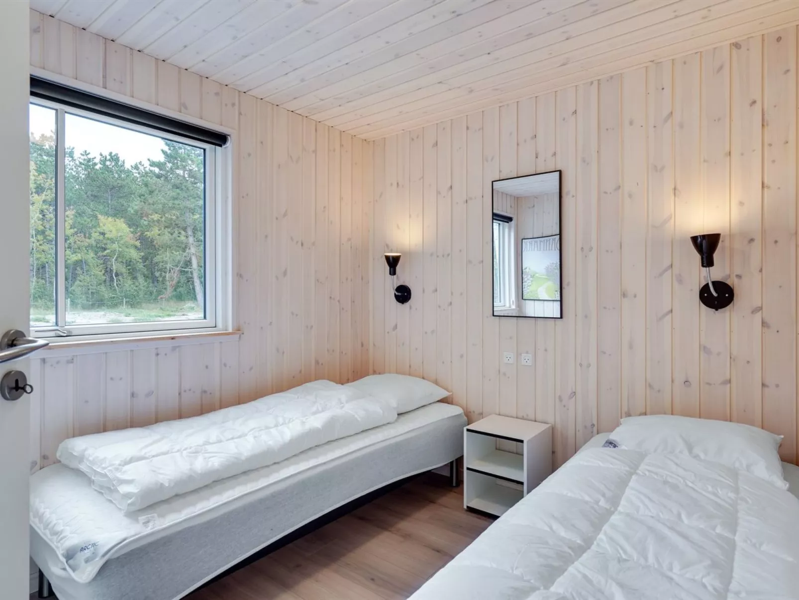 "Jorn" - 75m from the sea-Inside