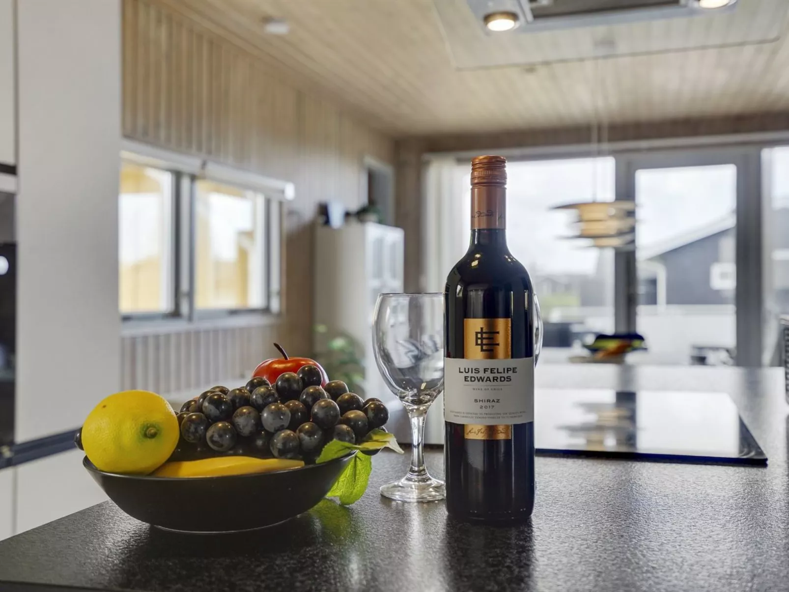 "Hebba" - 300m from the sea-Inside