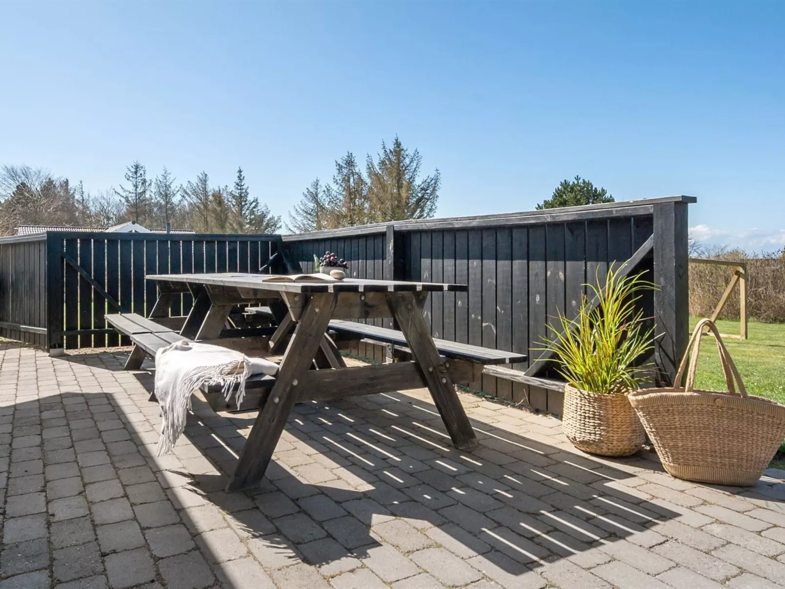 "Faina" - 100m from the sea-Draußen