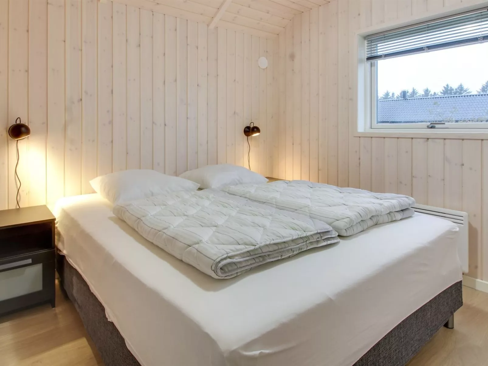 "Gertrude" - 1.1km to the fjord-Inside