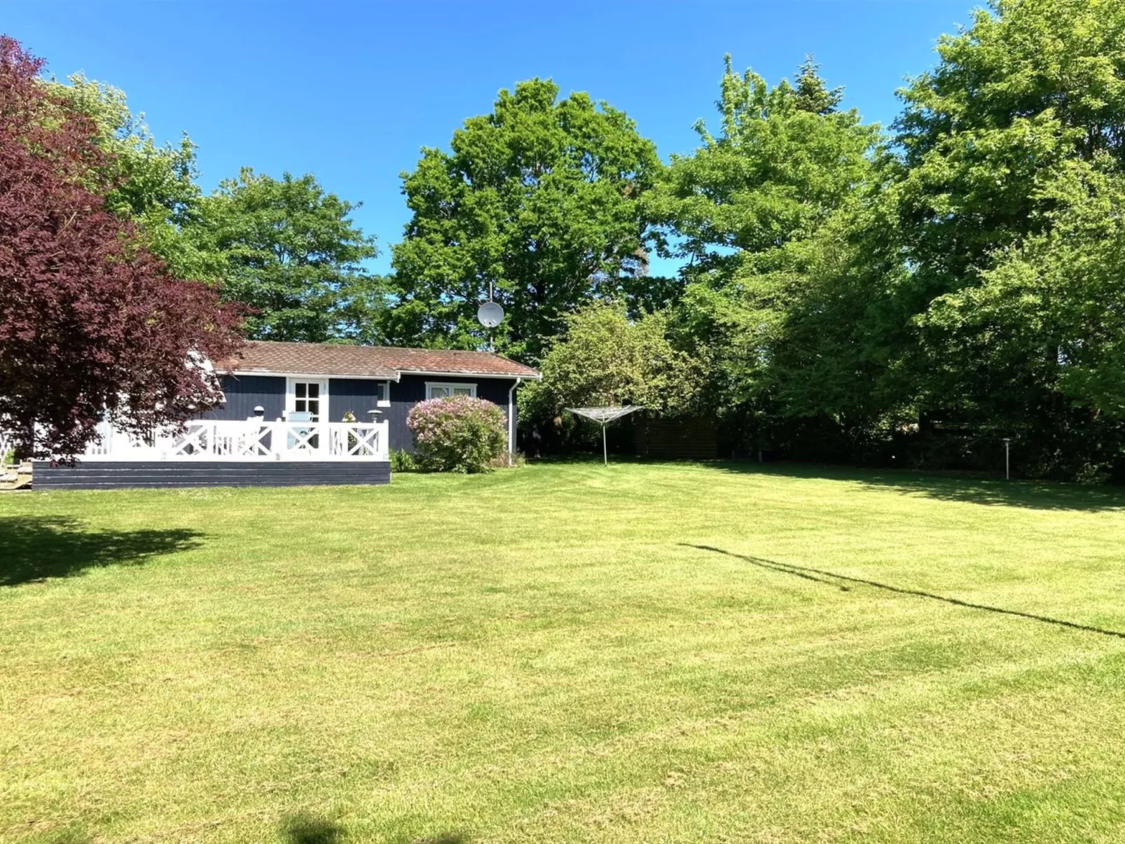 "Jeip" - 400m to the fjord-Dehors