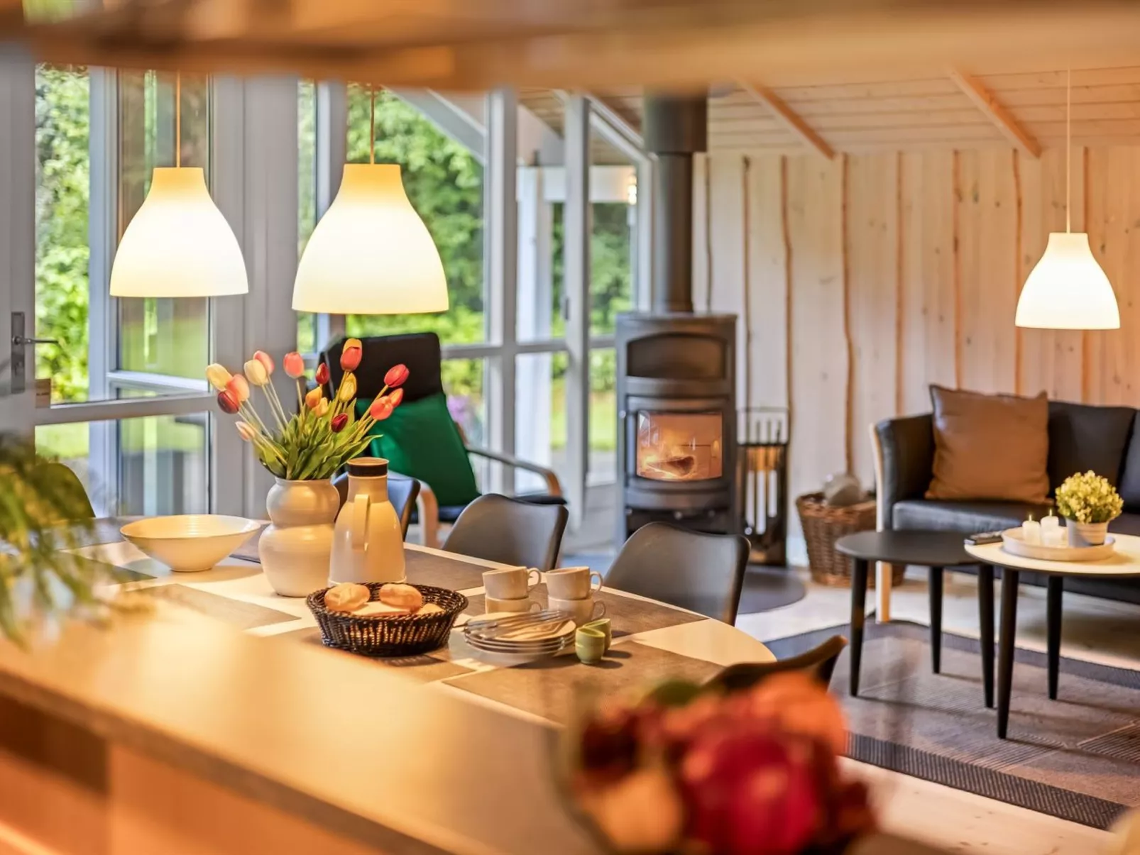 "Kaare" - 34.2km from the sea-Inside