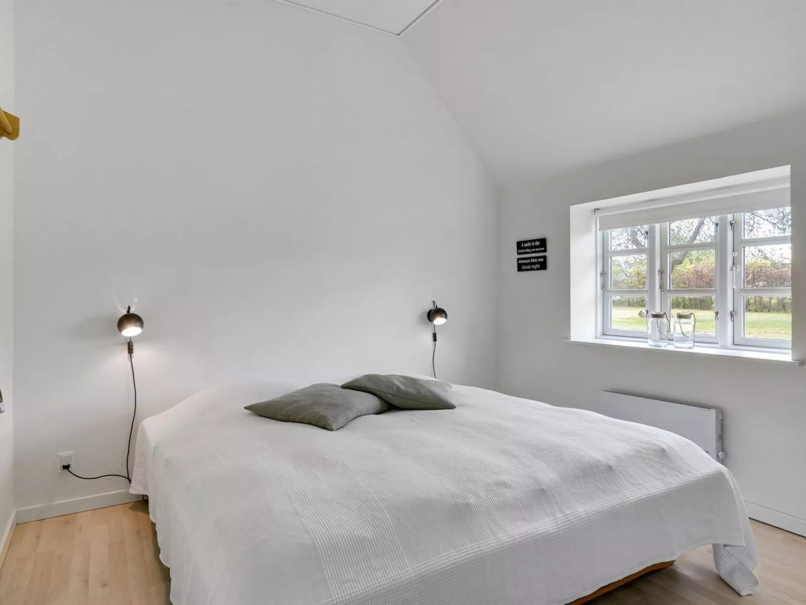 "Filippus" - 30km from the sea-Dedans